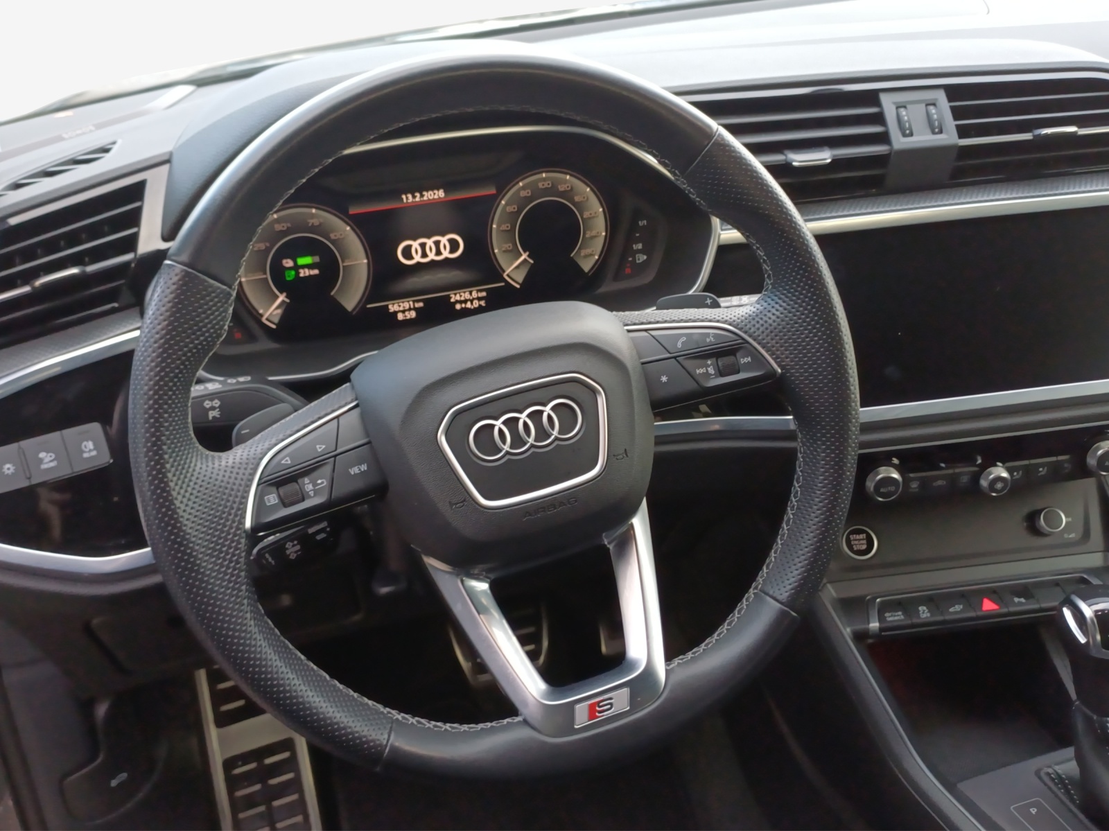 AUDI Q3 Sportback 45 TFSI e S line Attraction S-tronic-image-10
