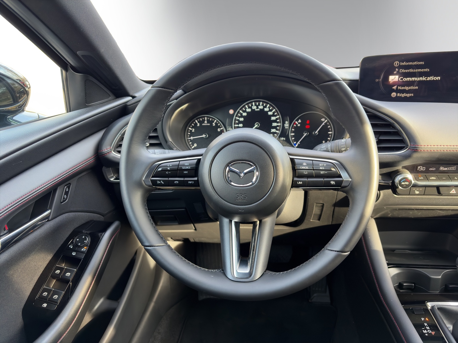 MAZDA 3 Hatchback SKYACTIV-G M Hybrid 140 Homura Automat-image-11