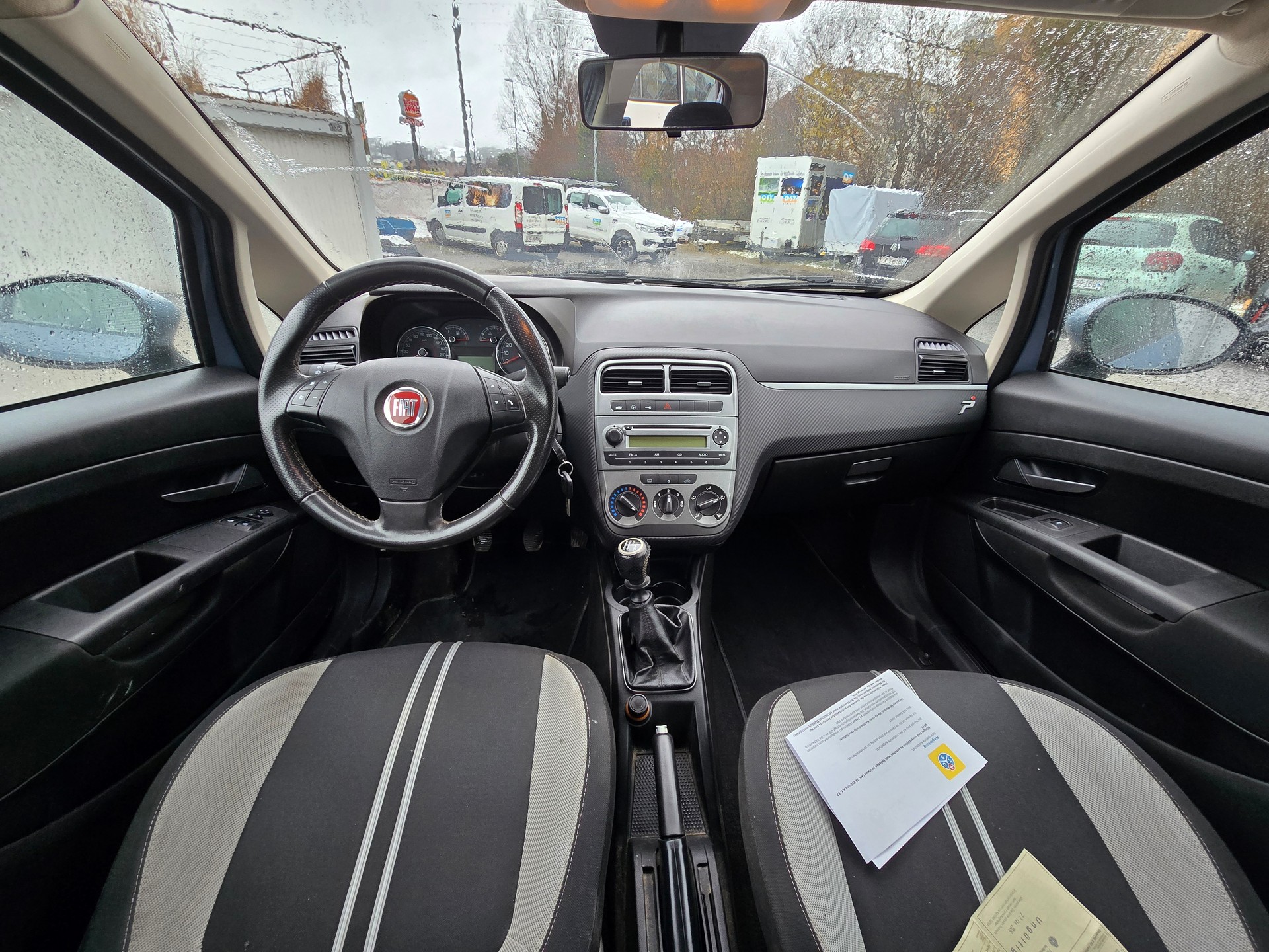 FIAT Punto 1.4 Genius-image-8