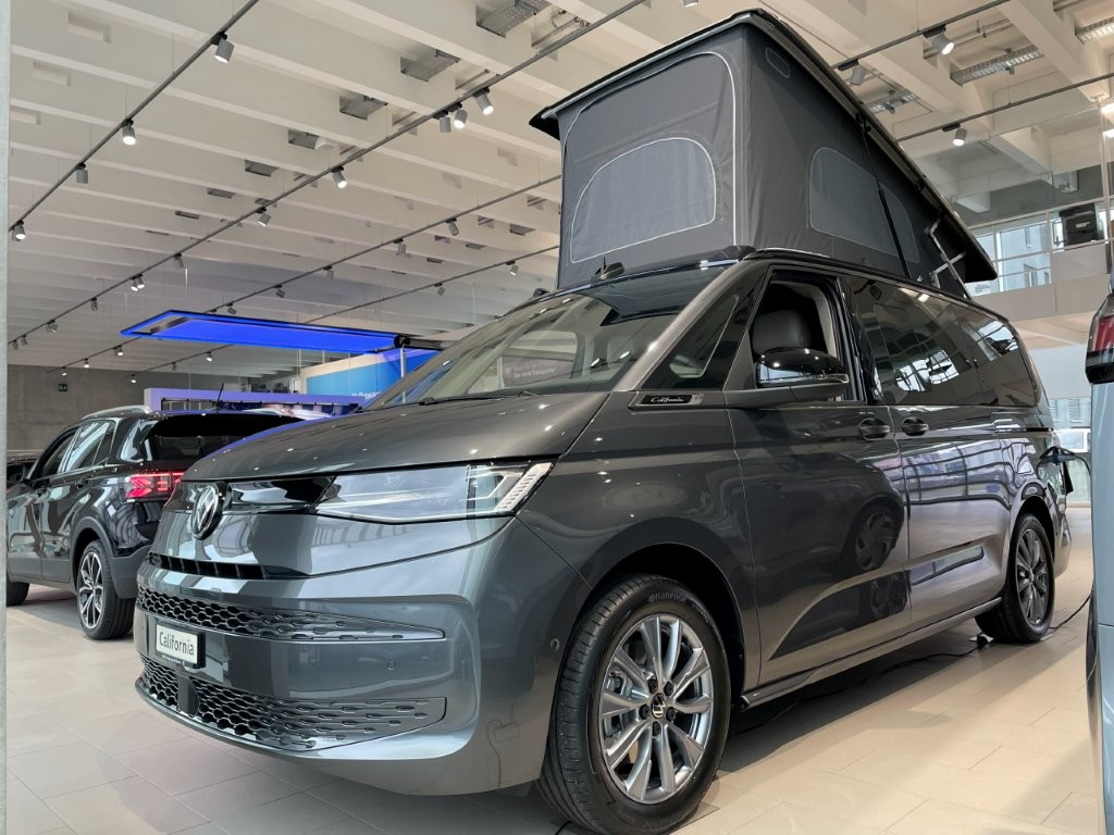 VW California 2.0 TDI Beach Tour Liberty-image-17