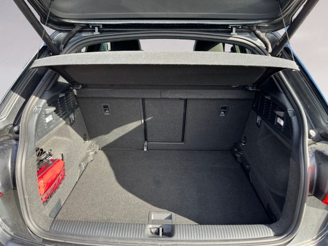 AUDI Q2 40 TFSI S line Attraction quattro S-tronic-image-18