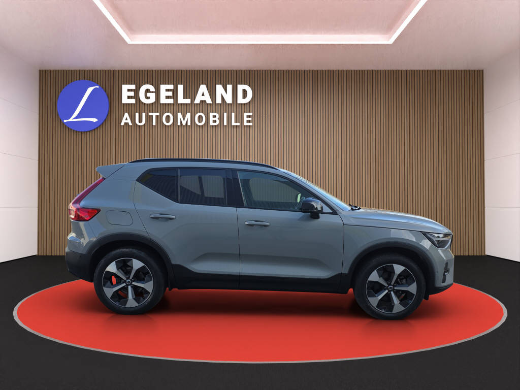 VOLVO XC40 2.0 B4 MH Ultra Dark-image-7
