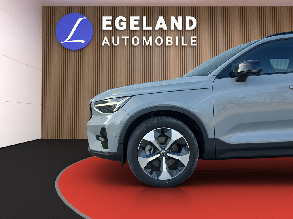 VOLVO XC40 2.0 B4 MH Ultra Dark-image-9