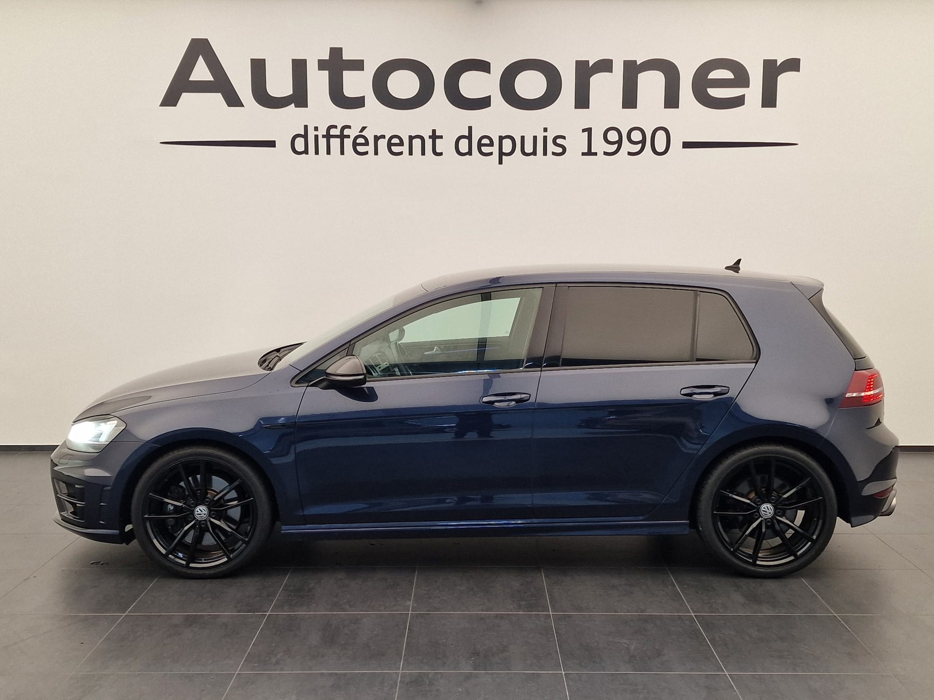 VW Golf 2.0 TSI R 4Motion DSG-image-1