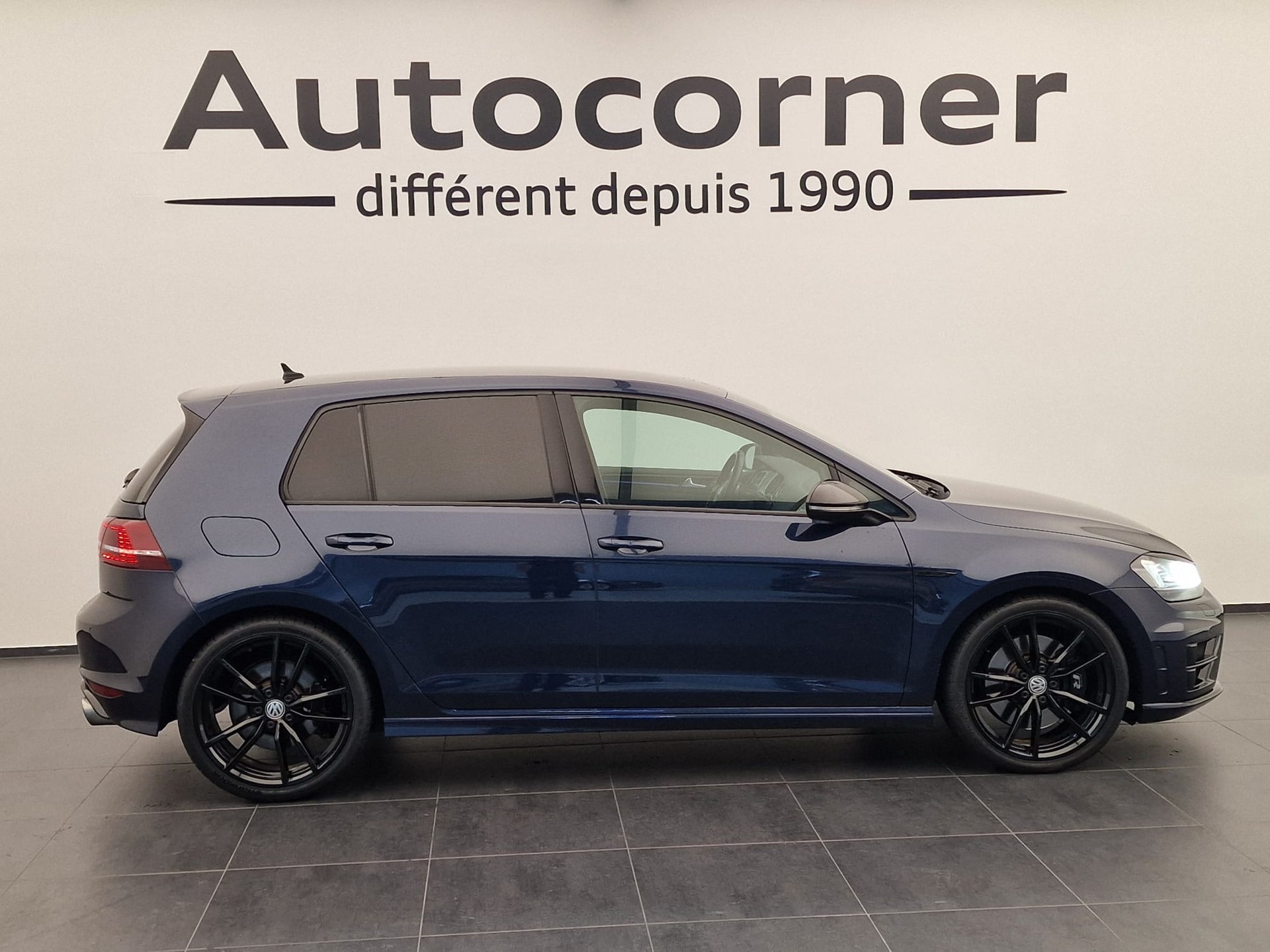 VW Golf 2.0 TSI R 4Motion DSG-image-5