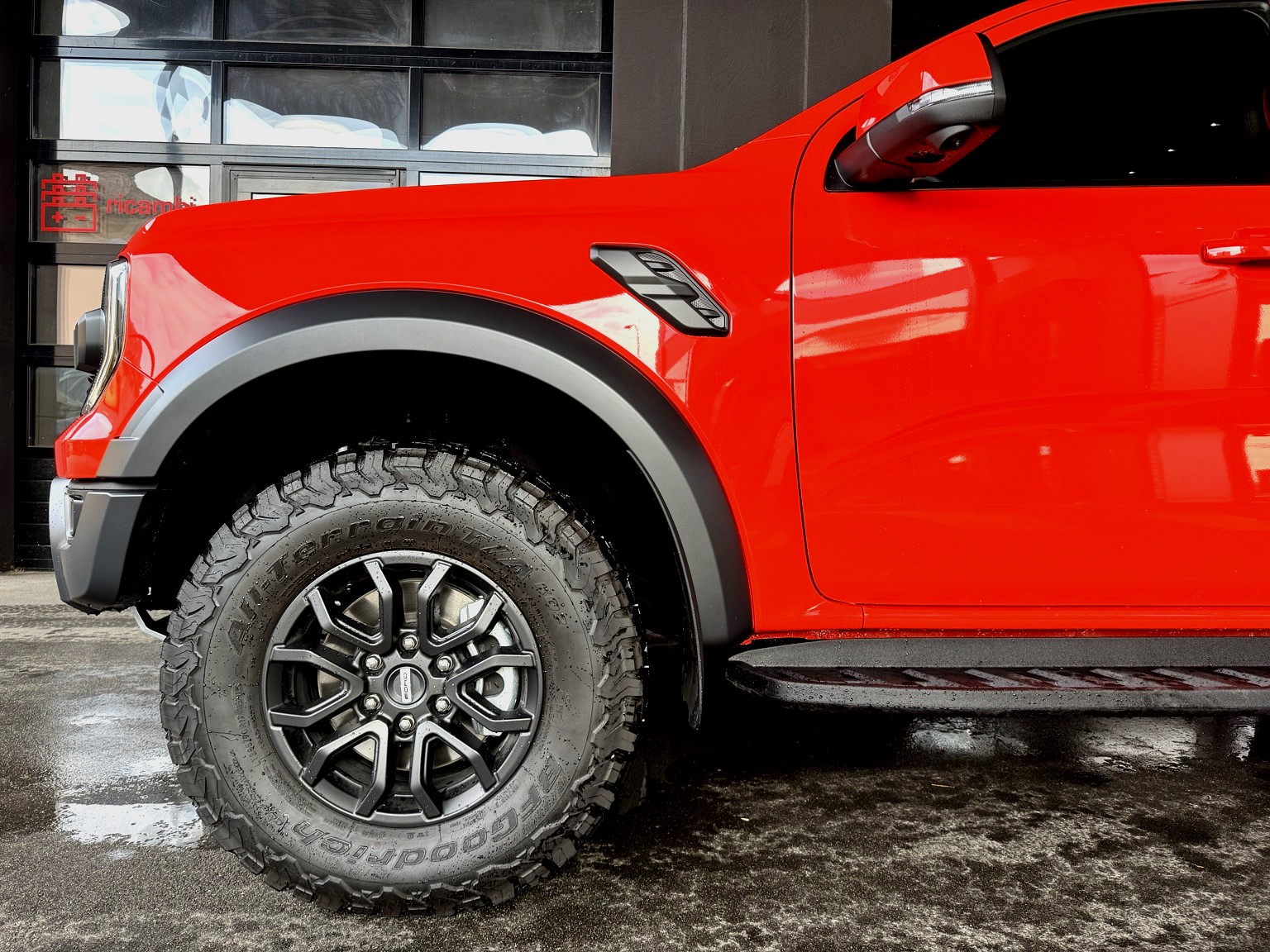 FORD Ranger Raptor 3.0 V6 BI TB AWD4x4 A-image-6