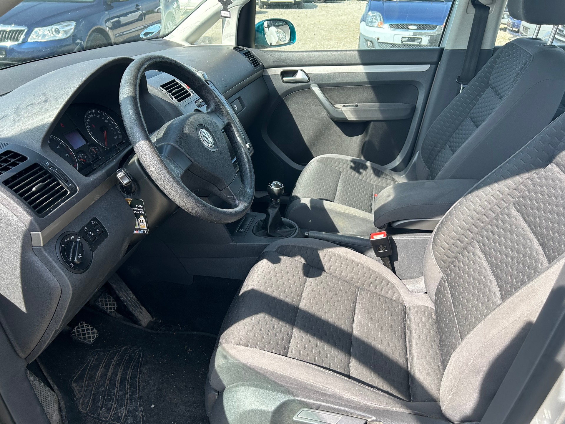 VW Touran 1.4 TSI Trendline-image-8