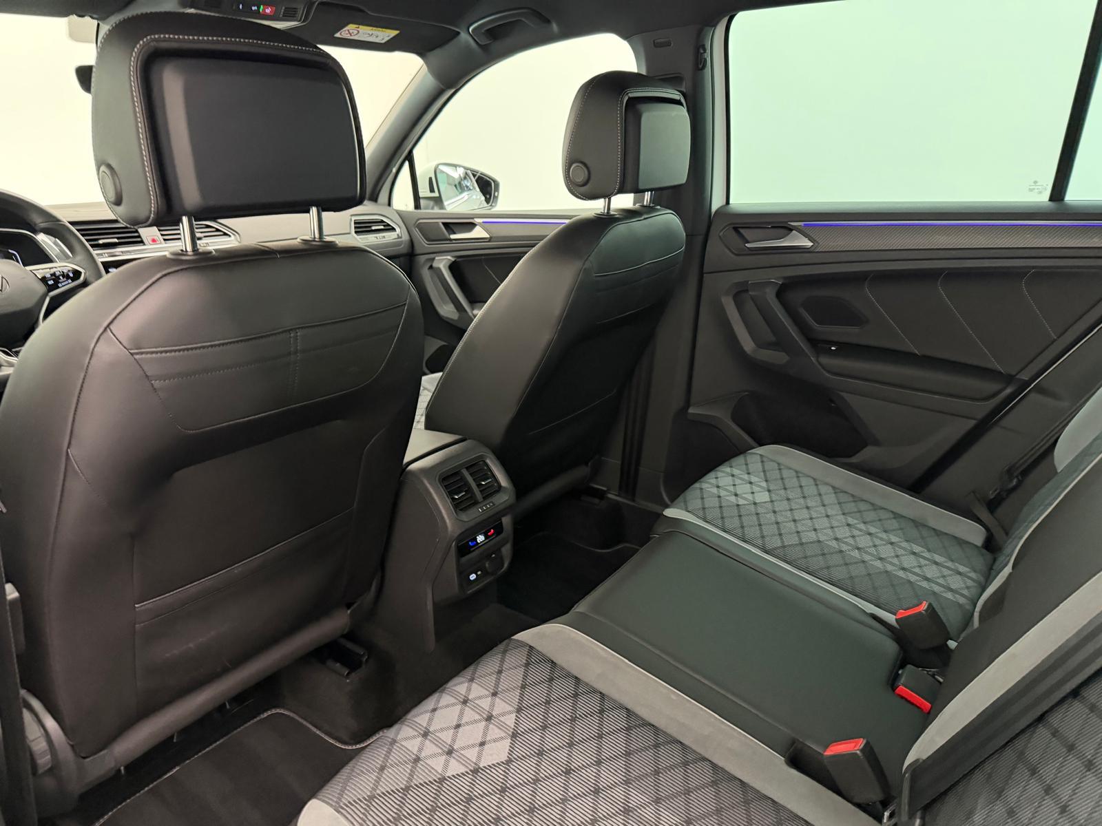 VW Tiguan 2.0 TDI SCR R-Line DSG-image-12