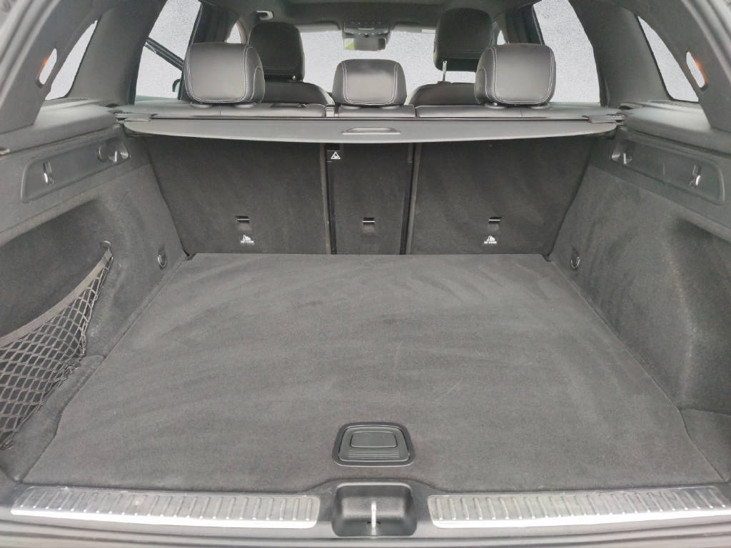 MERCEDES-BENZ GLC 220 d AMG Line 4Matic-image-7