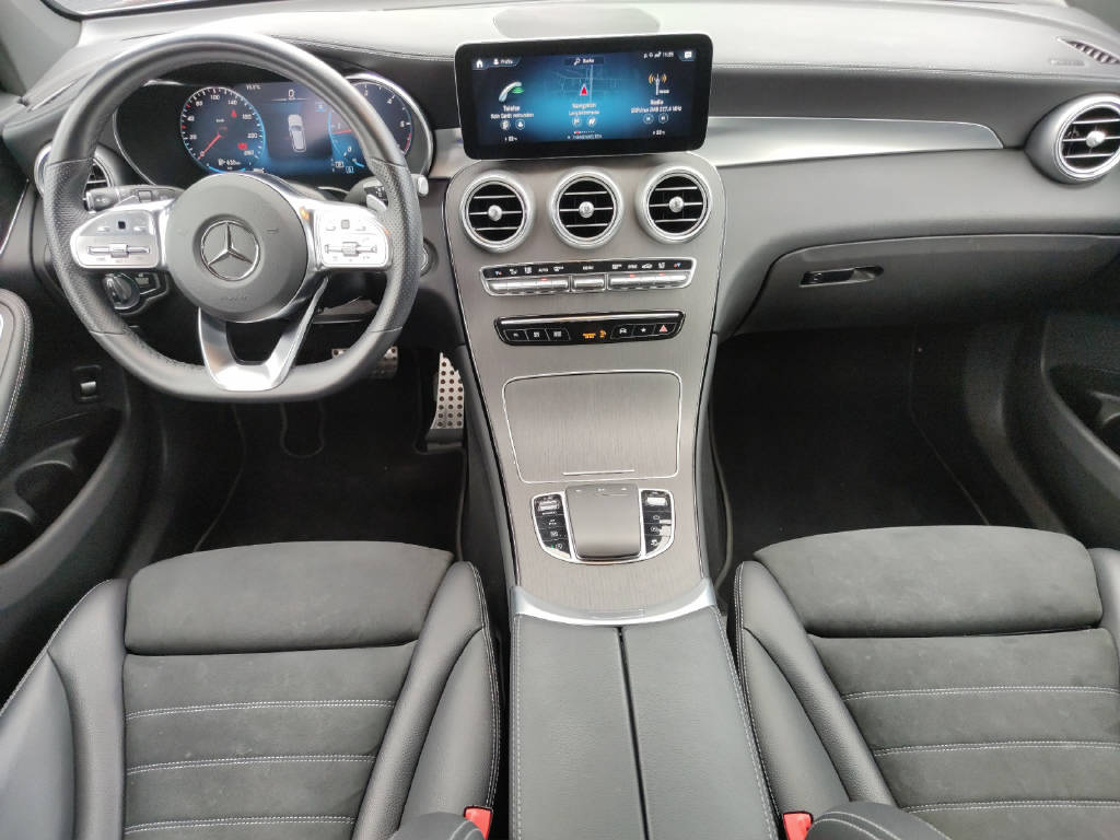 MERCEDES-BENZ GLC 220 d AMG Line 4Matic-image-13