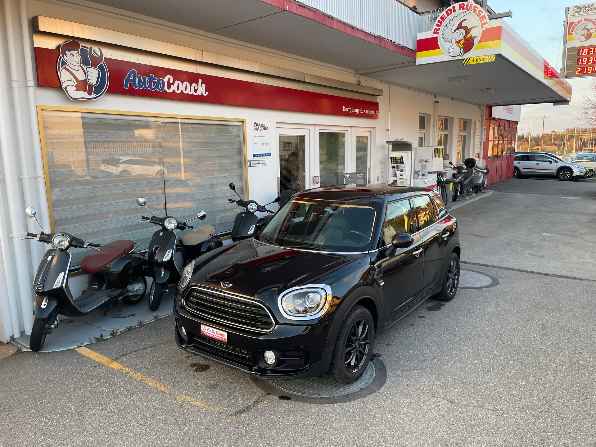 MINI Countryman One FWD Steptronic-image-2