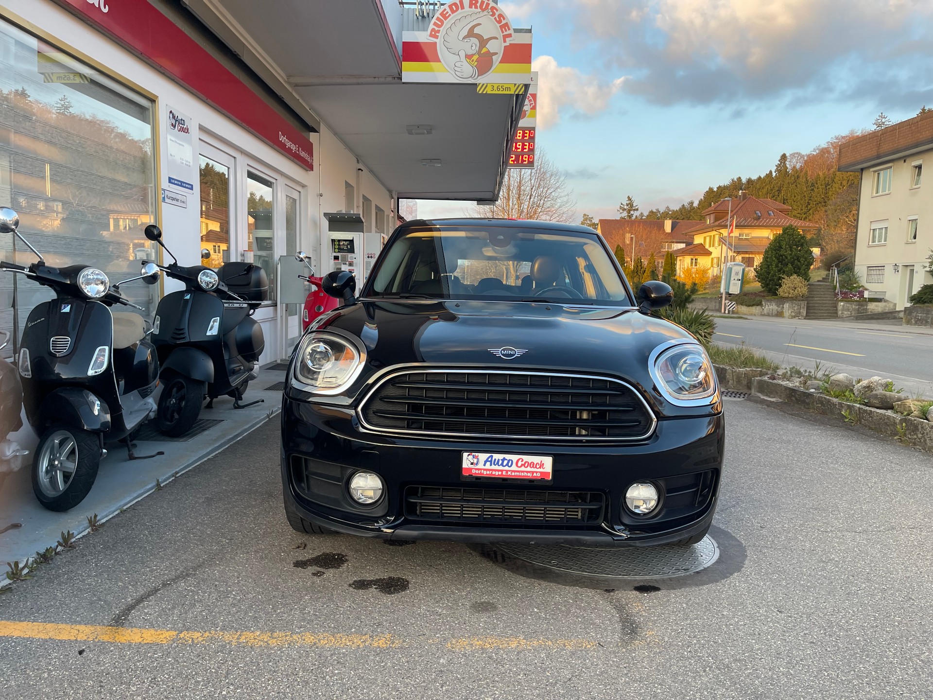 MINI Countryman One FWD Steptronic-image-3