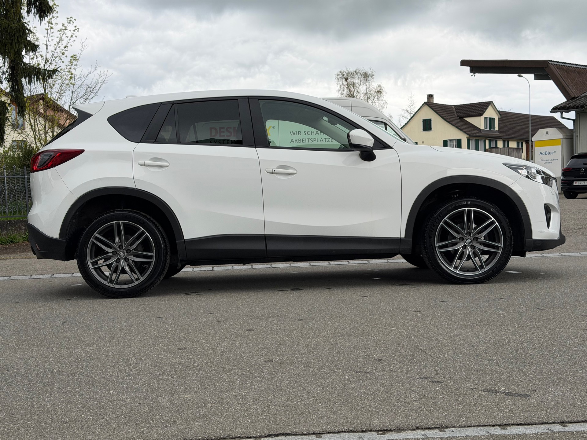 MAZDA CX-5 2.0 Revolution AWD Automatic-image-4
