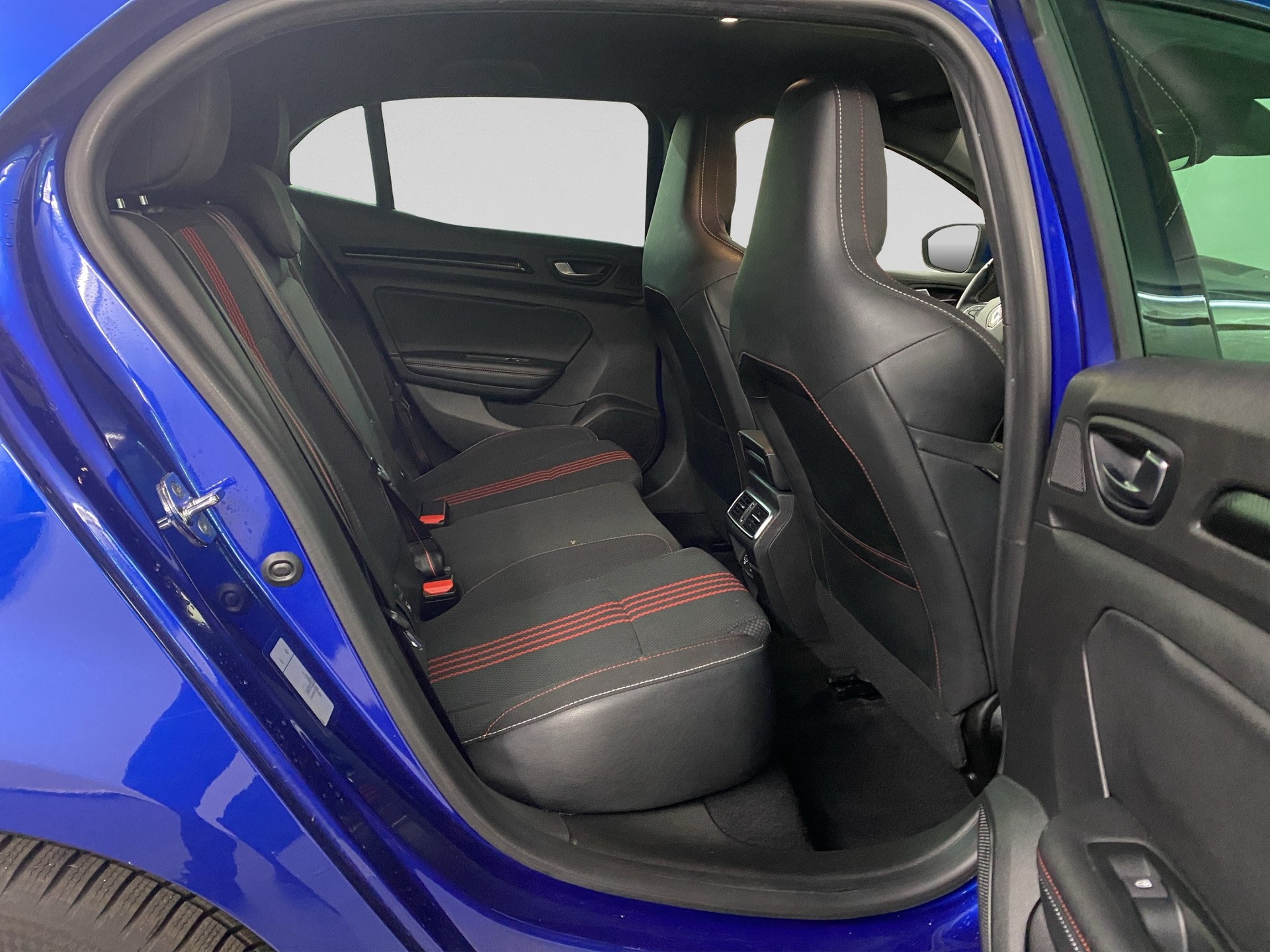 RENAULT Mégane Berline 1.6 E-Tech R.S. Line-image-20