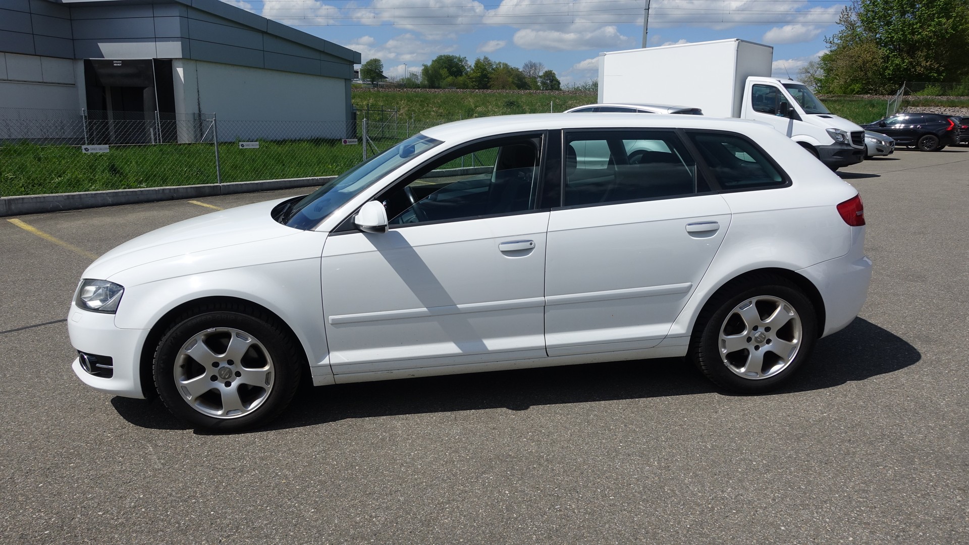 AUDI A3 1,8 TFSI Ambition S-tronic-image-3