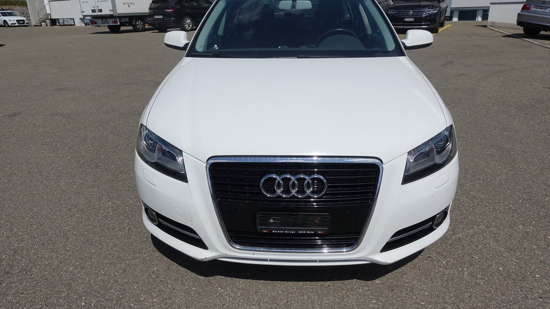 AUDI A3 1,8 TFSI Ambition S-tronic-image-11