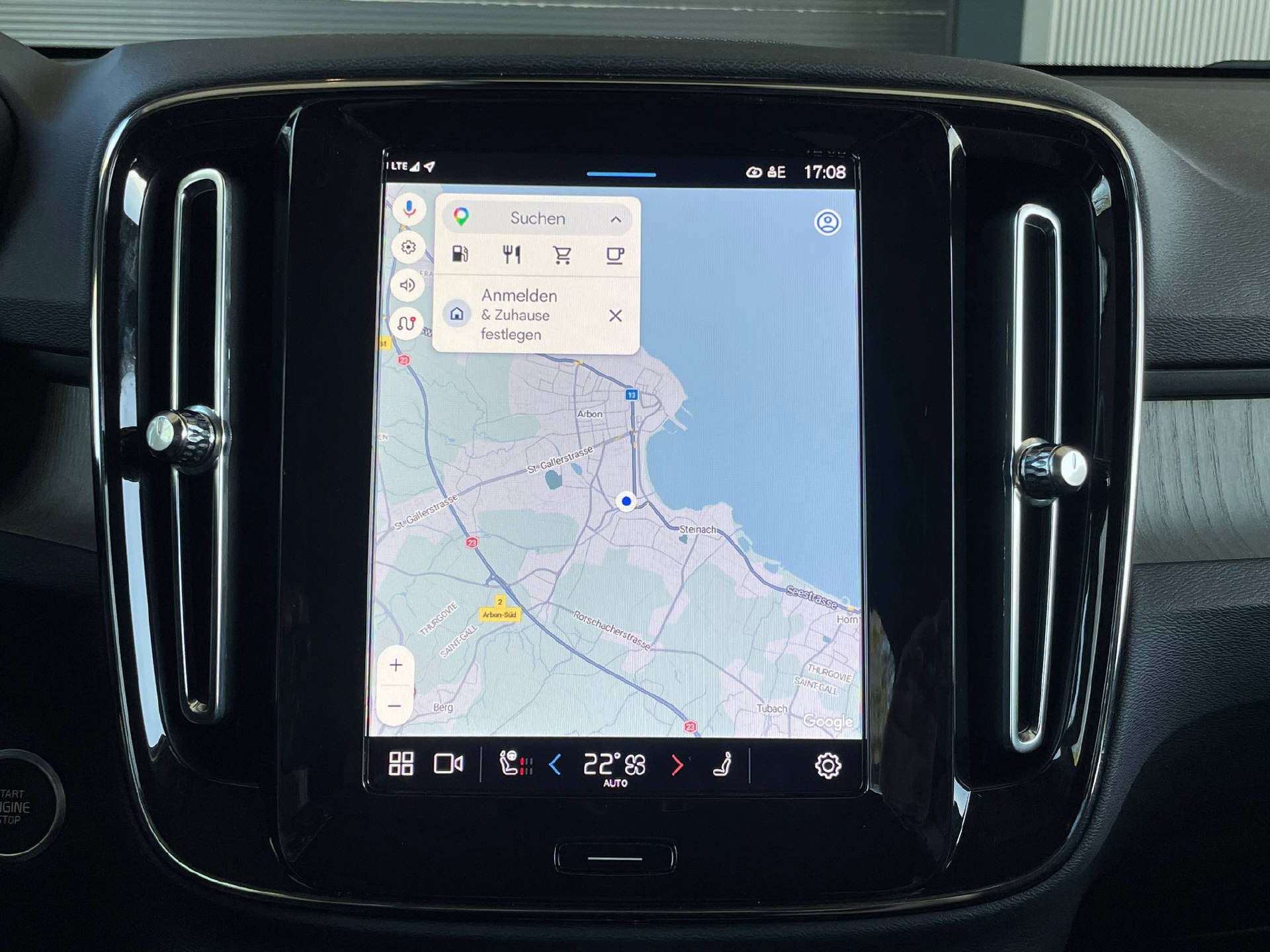 VOLVO XC40 2.0 B4 MH Ultimate Dark AWD-image-12