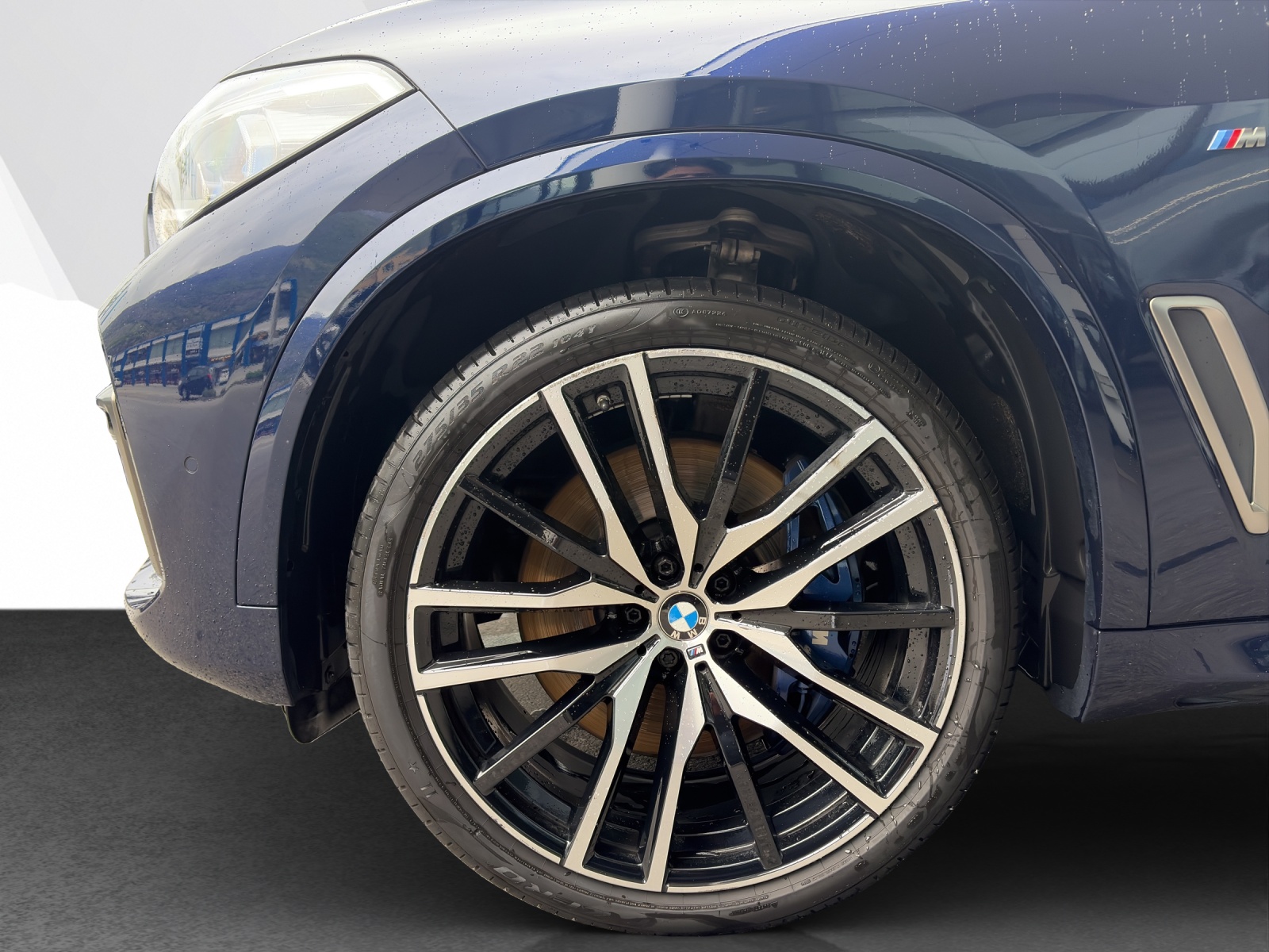 BMW X5 M50i xDrive-image-21