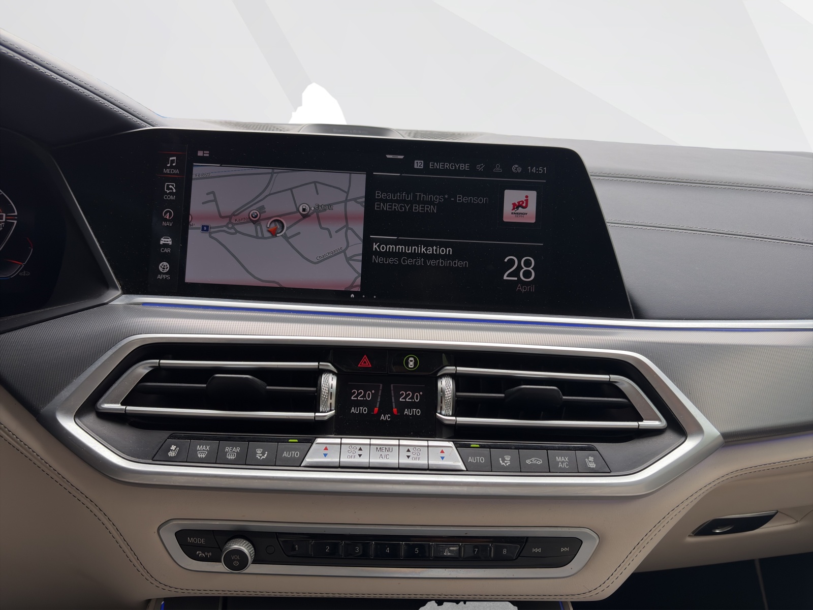 BMW X5 M50i xDrive-image-13