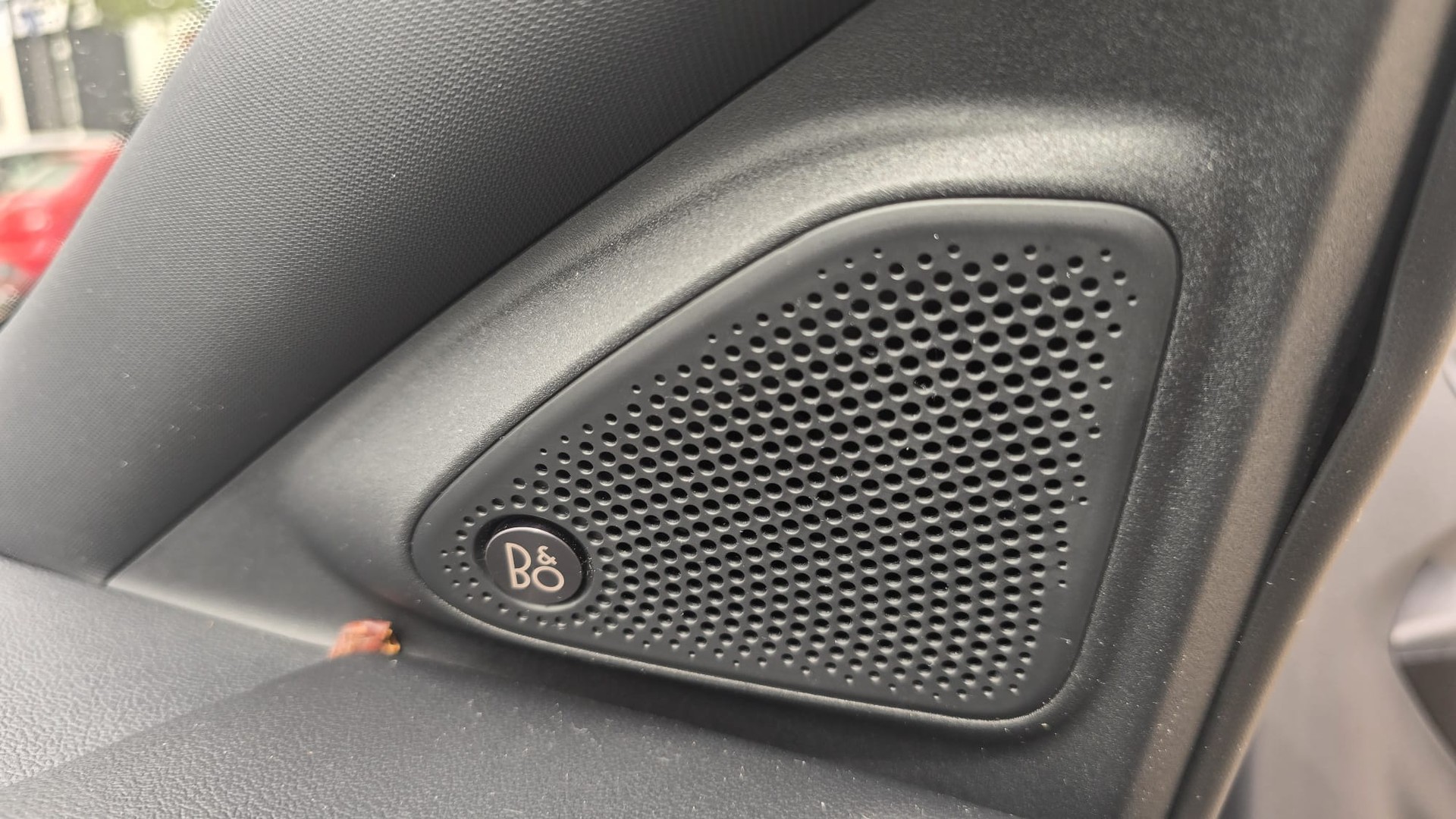 FORD Puma 1.0 SCTi ST-Line Vignale Automat ACC / Cuir/ Leder / 8 alu completes / BO Sound system-image-2