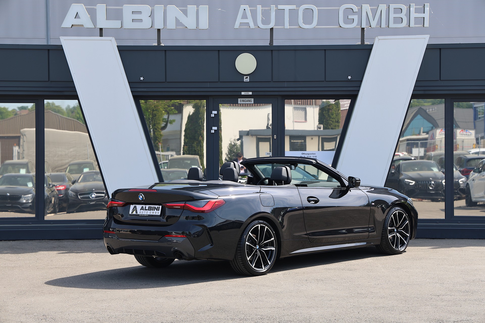 BMW 420i Cabriolet M Sport Steptronic-image-3