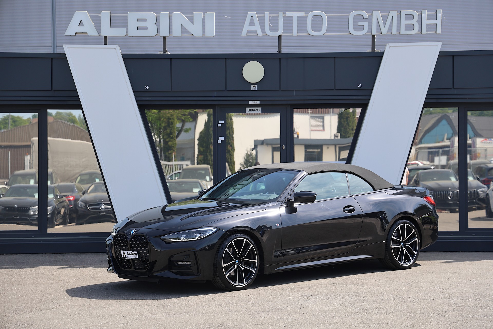 BMW 420i Cabriolet M Sport Steptronic-image-1