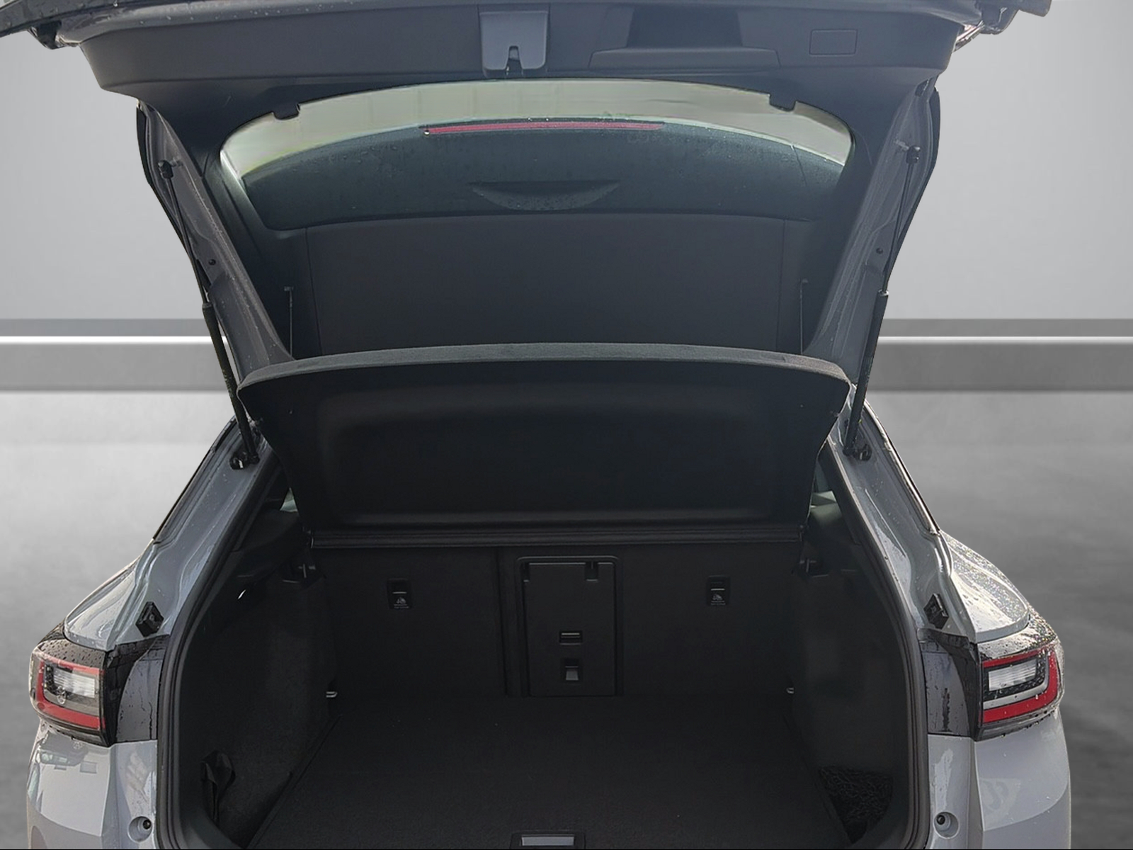 VW ID.4 Pro Performance 77 kWh 75 Edition-image-4
