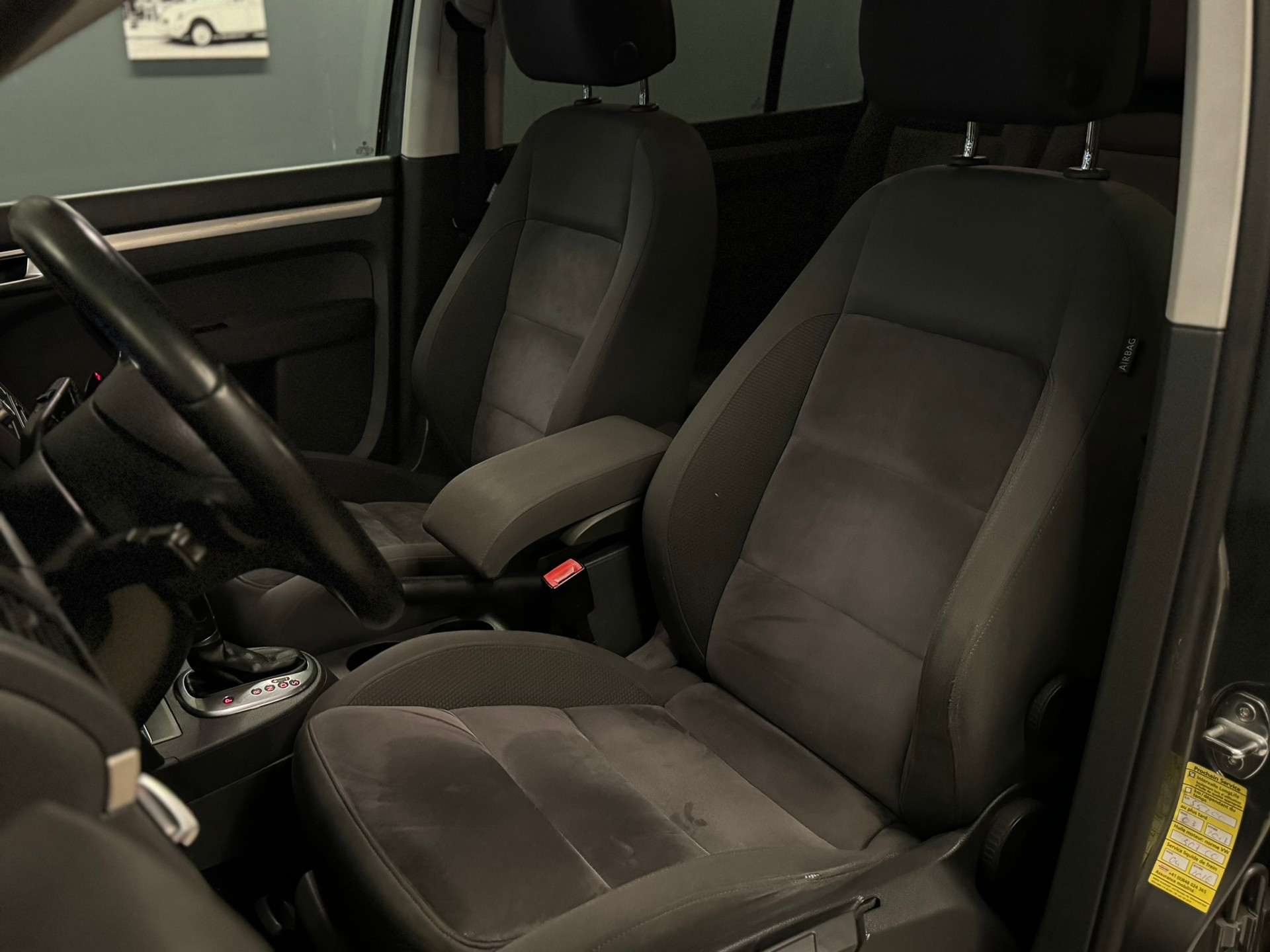 VW Touran 1.4 TSI Highline DSG-image-11