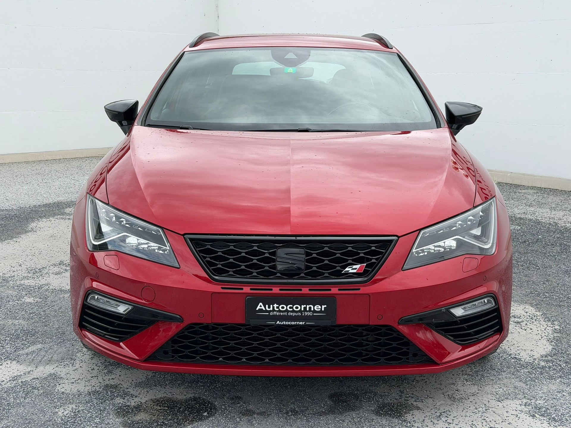 SEAT Leon ST 2.0 TSI Cupra 300 4 Drive DSG-image-1