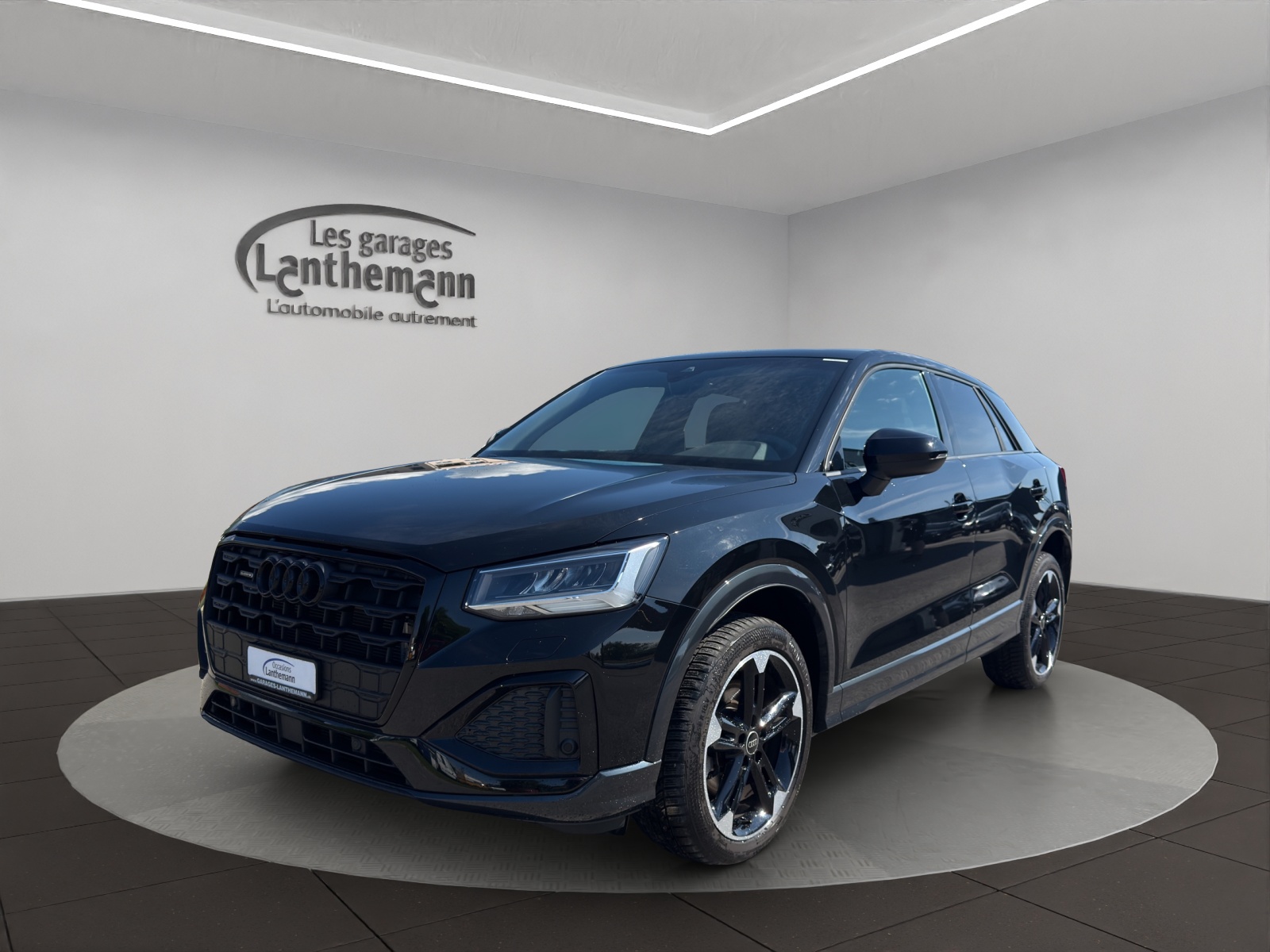 AUDI Q2 40 TFSI advanced Attraction quattro S-tronic-image-0