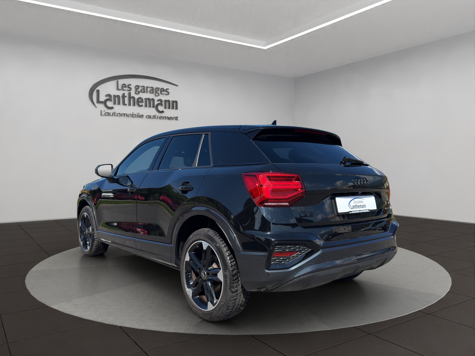 AUDI Q2 40 TFSI advanced Attraction quattro S-tronic-image-2