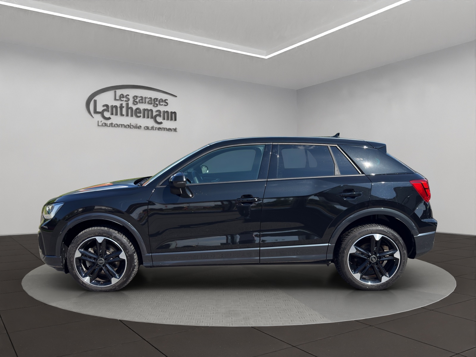 AUDI Q2 40 TFSI advanced Attraction quattro S-tronic-image-1