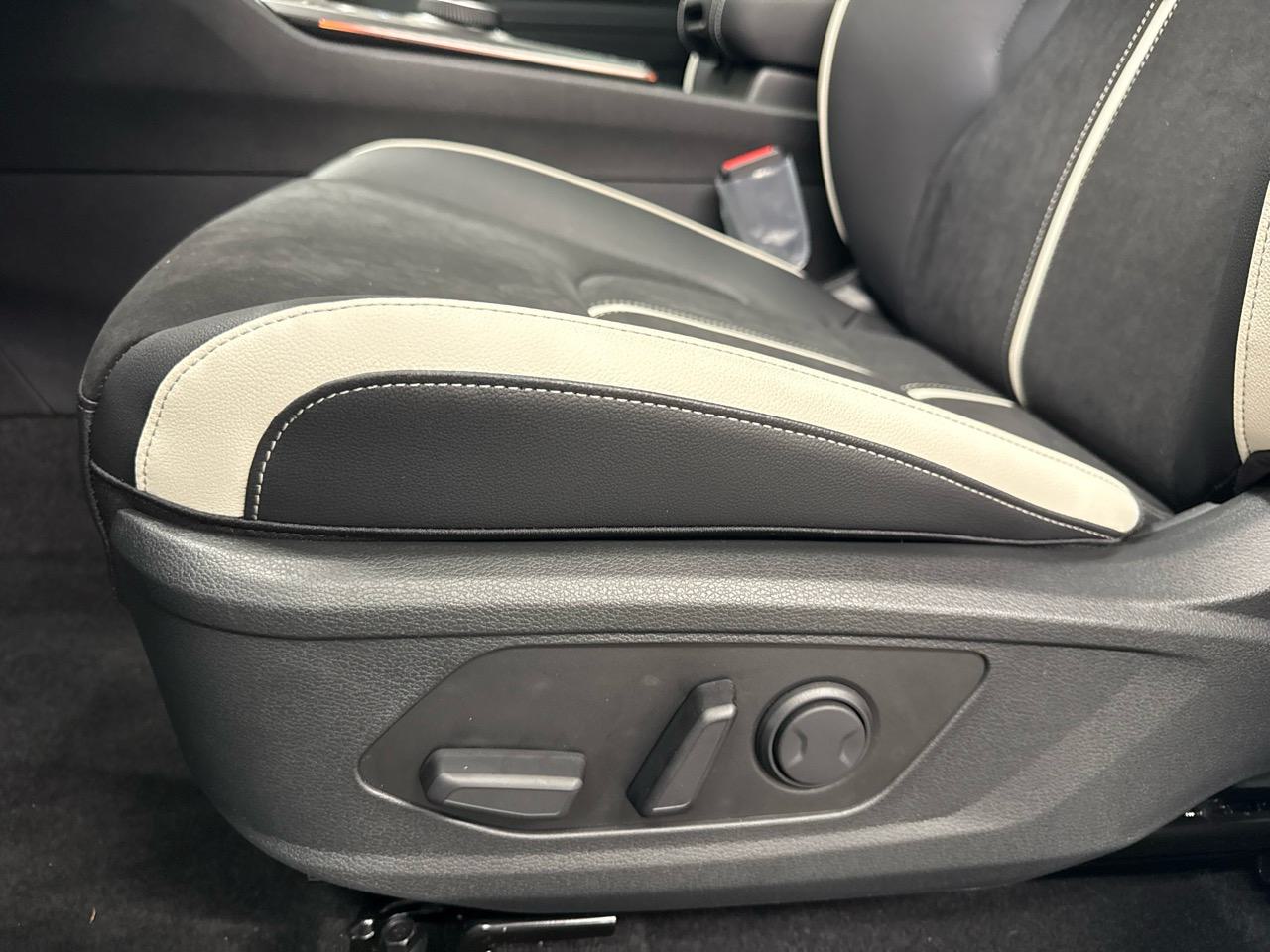 KIA Sportage 1.6T-GDi PHEV GT-Line-image-4
