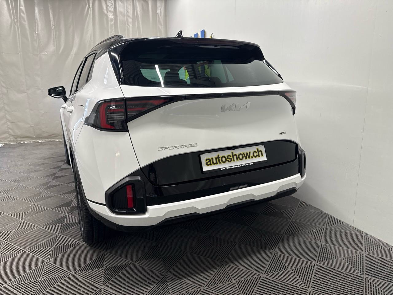 KIA Sportage 1.6T-GDi PHEV GT-Line-image-16