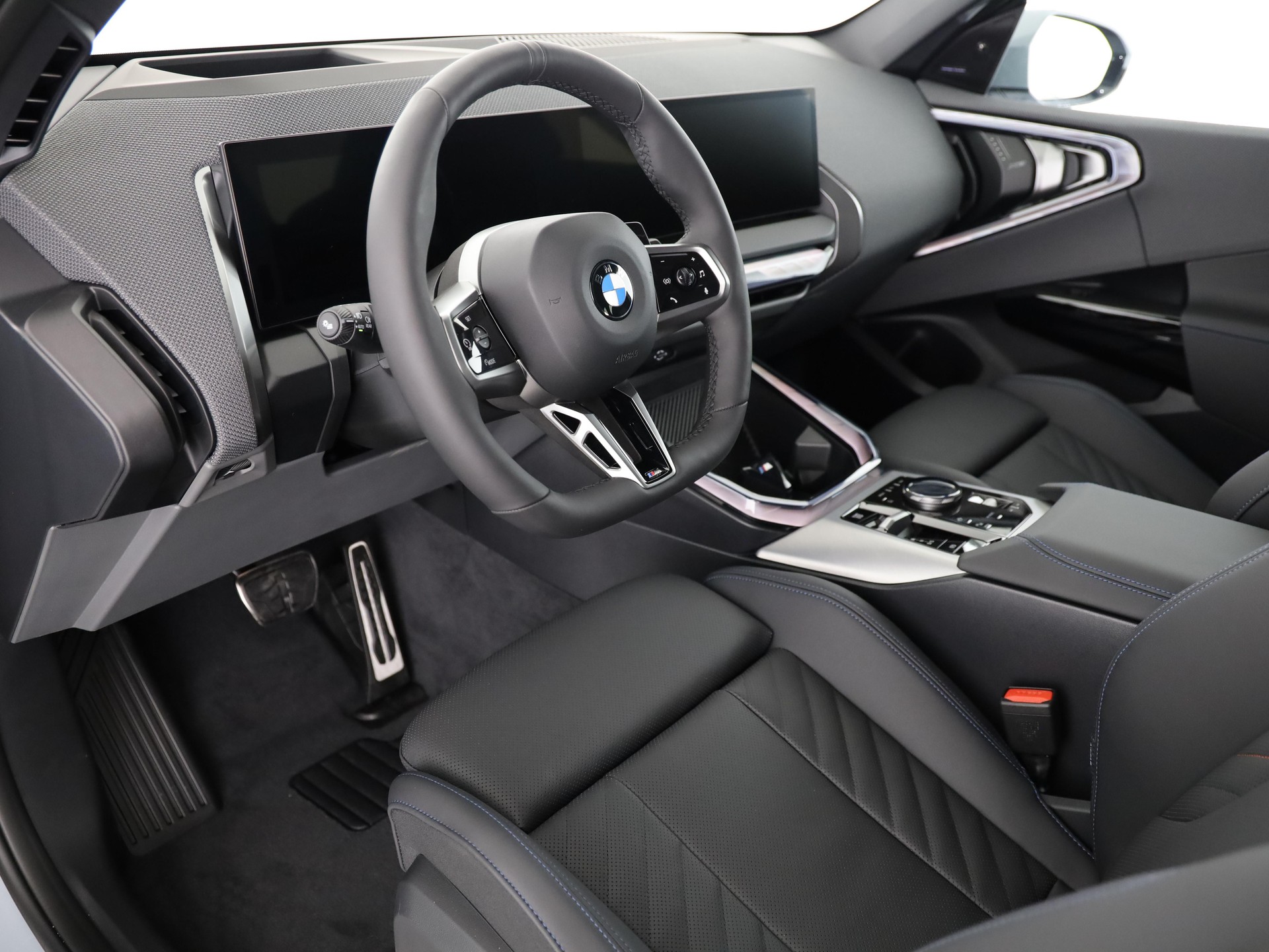 BMW X3 20i xDrive-image-12