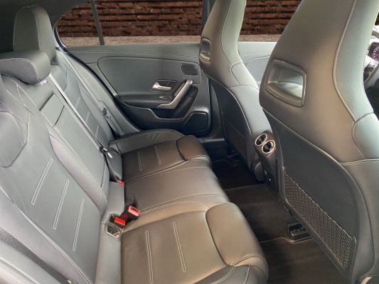 MERCEDES-BENZ A 180-image-12