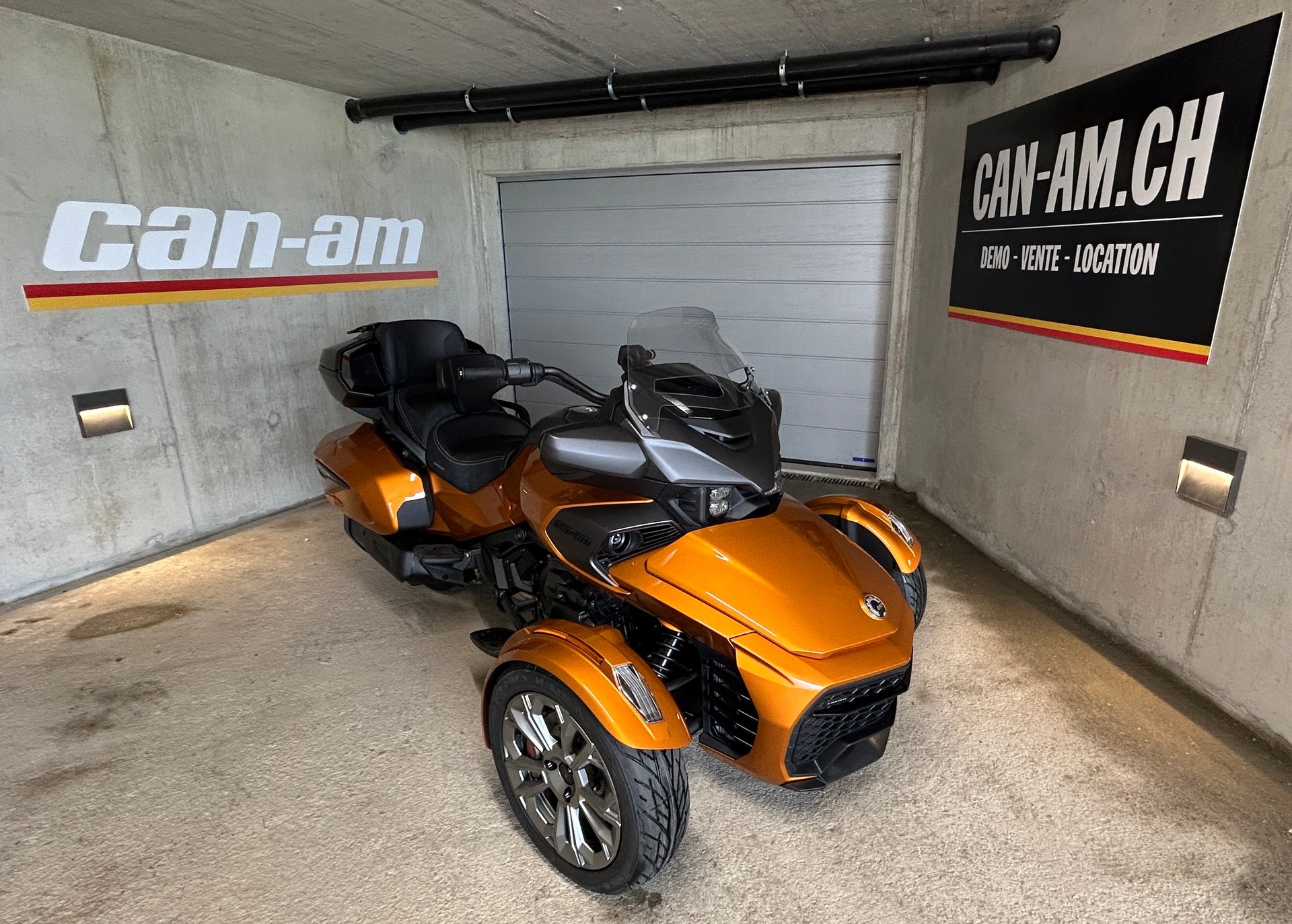 CAN-AM F3 Limited