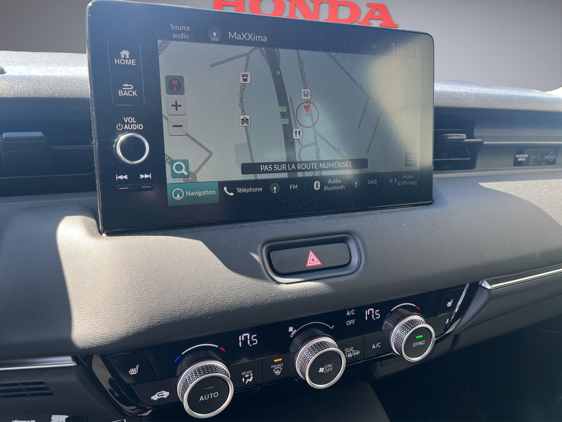 HONDA HR-V 1.5 i-MMD Advance-image-10