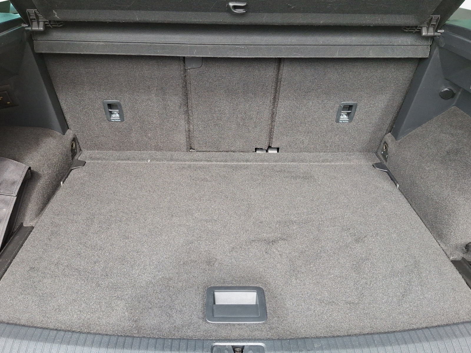 VW Tiguan 1.5TSI Evo Starter-image-12