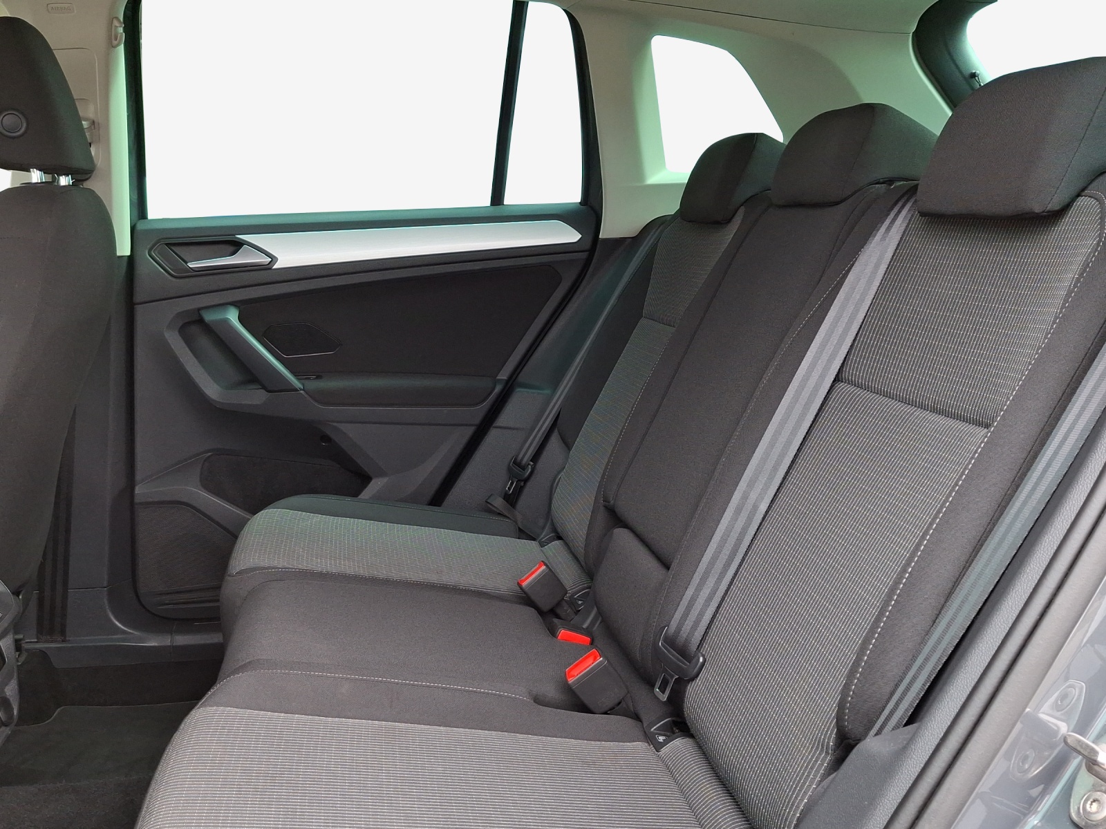 VW Tiguan 1.5TSI Evo Starter-image-11