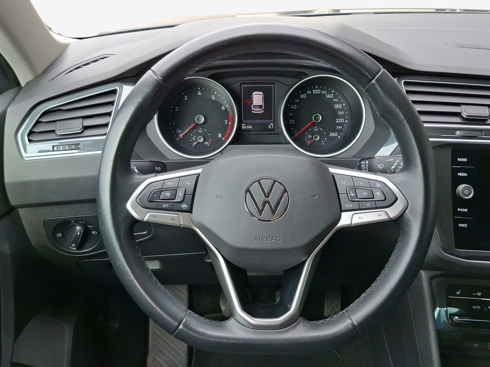 VW Tiguan 1.5TSI Evo Starter-image-9