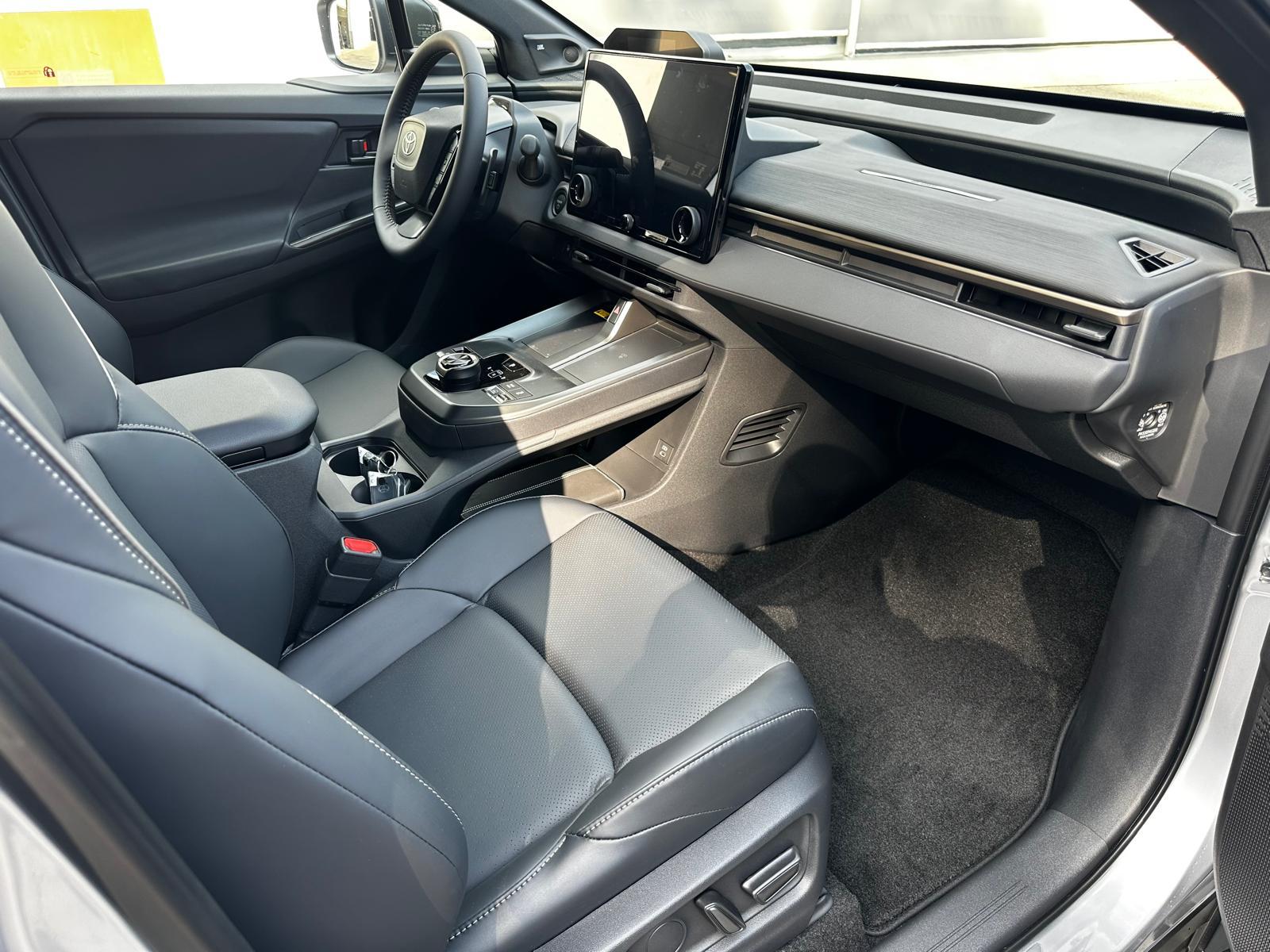 TOYOTA bZ4X Touring Premium AWD-image-13