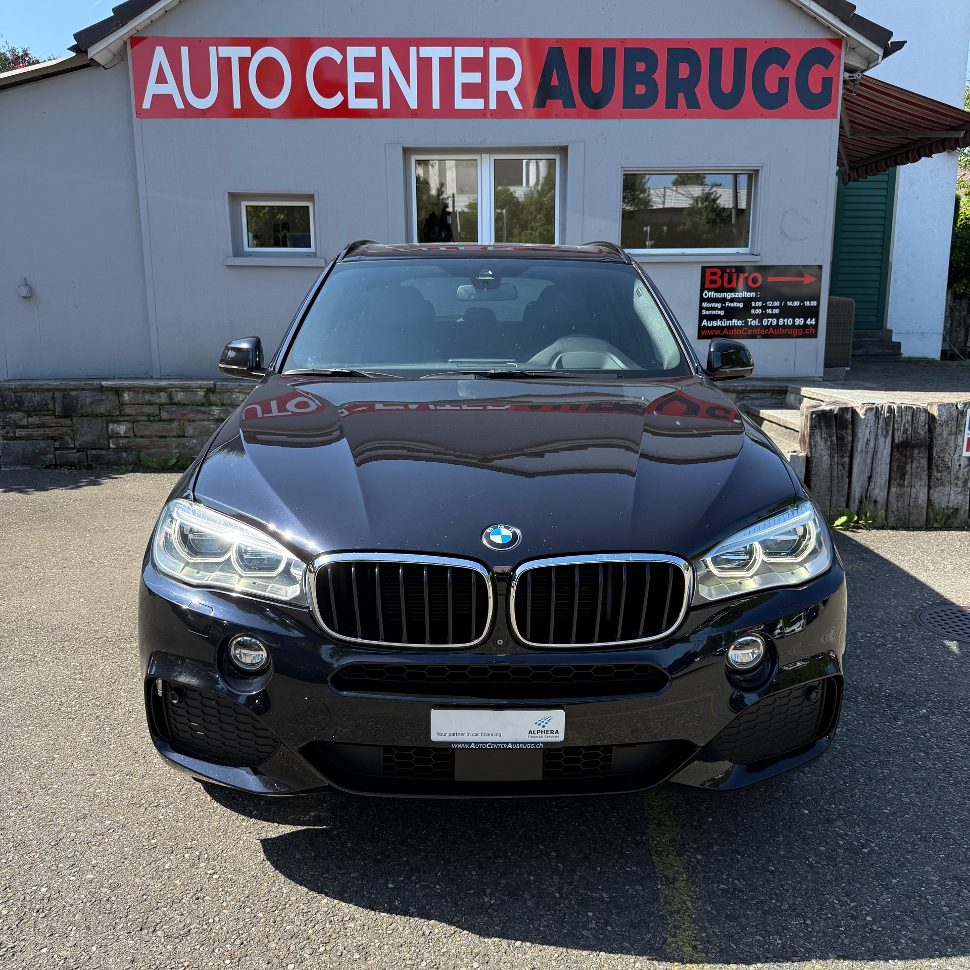 BMW X5 xDrive 30d Steptronic M Sport *LEDER - PANORAMA-DACH - ANHÄNGERKUPPLUNG*-showroom-element-2