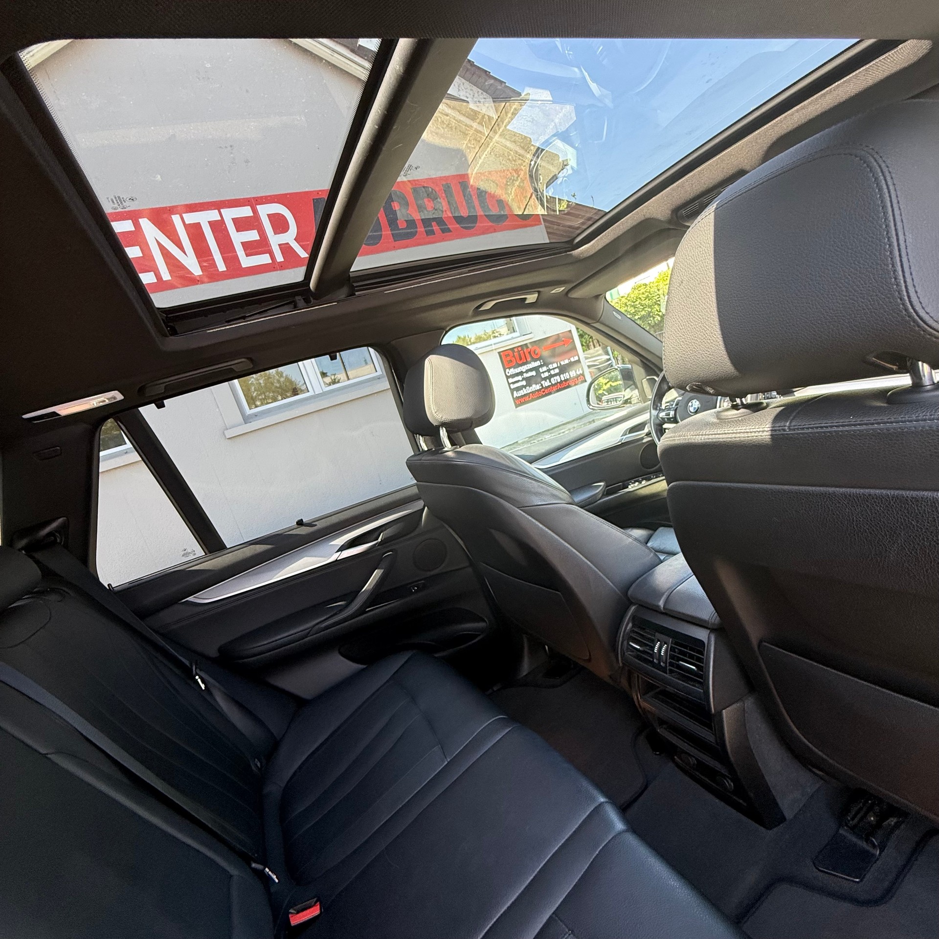 BMW X5 xDrive 30d Steptronic M Sport *LEDER - PANORAMA-DACH - ANHÄNGERKUPPLUNG*-image-11