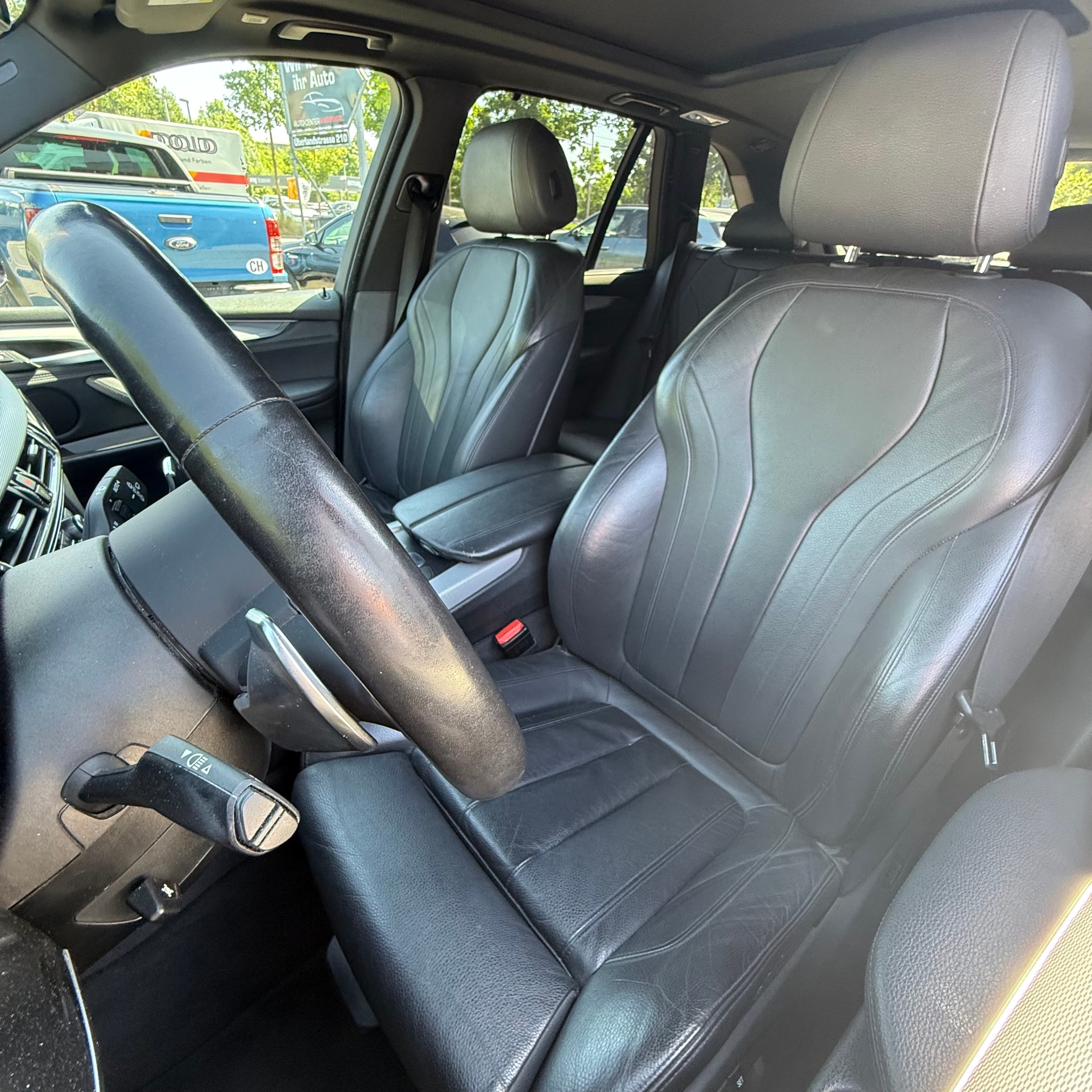 BMW X5 xDrive 30d Steptronic M Sport *LEDER - PANORAMA-DACH - ANHÄNGERKUPPLUNG*-image-9