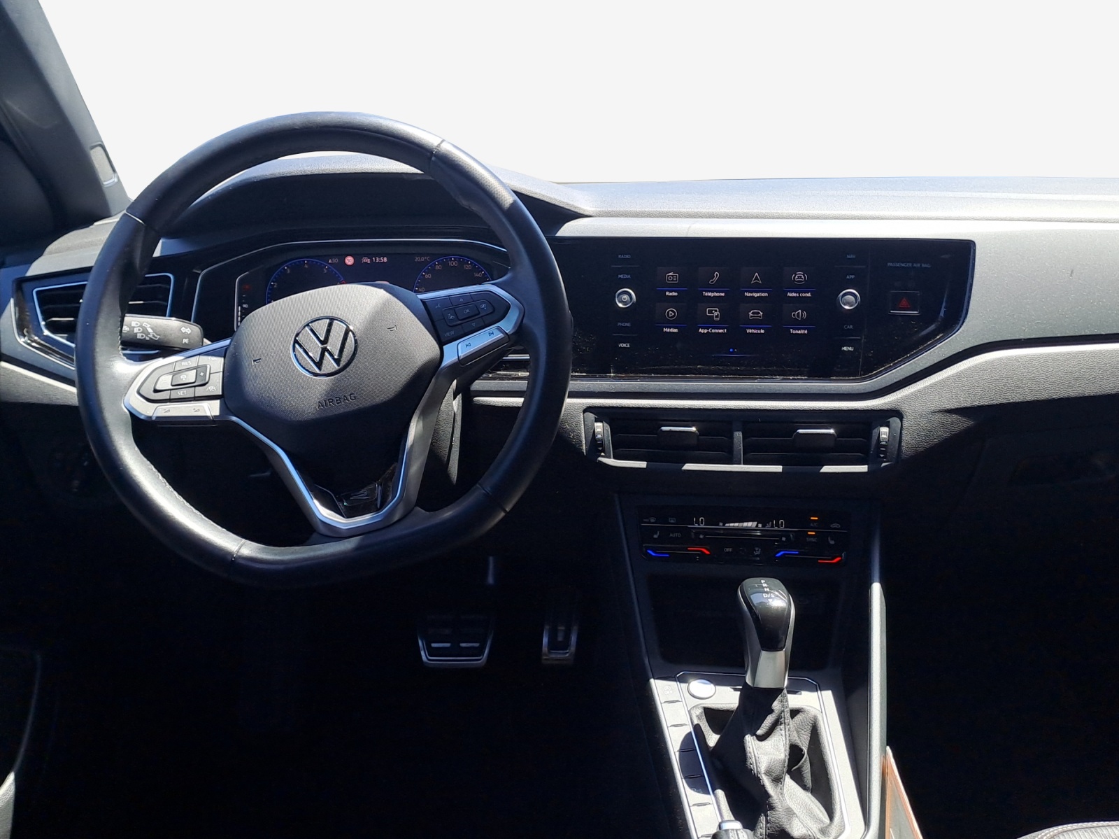 VW Polo 1.0 TSI R-Line DSG-image-8