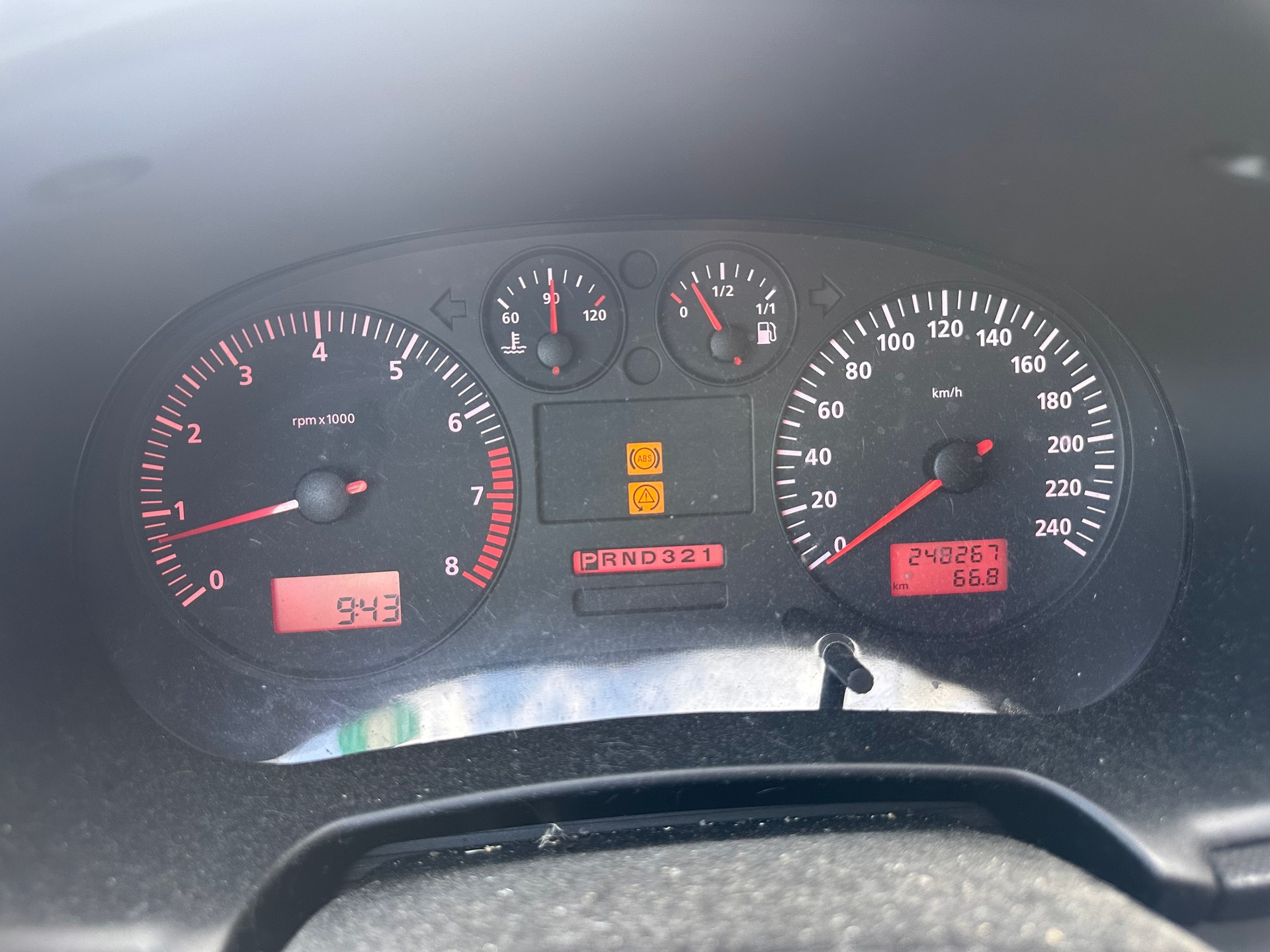 SEAT Toledo 1.8 Sport-image-12