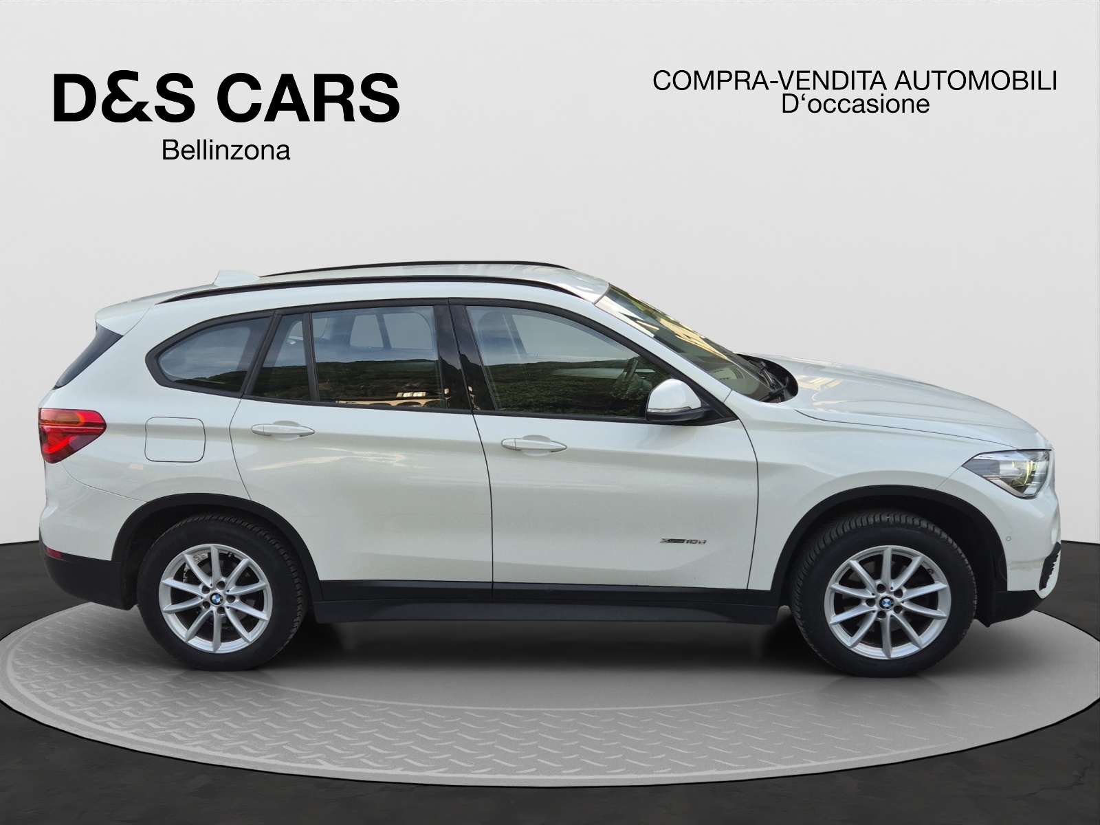 BMW X1 xDrive 18d xLine Steptronic-image-6