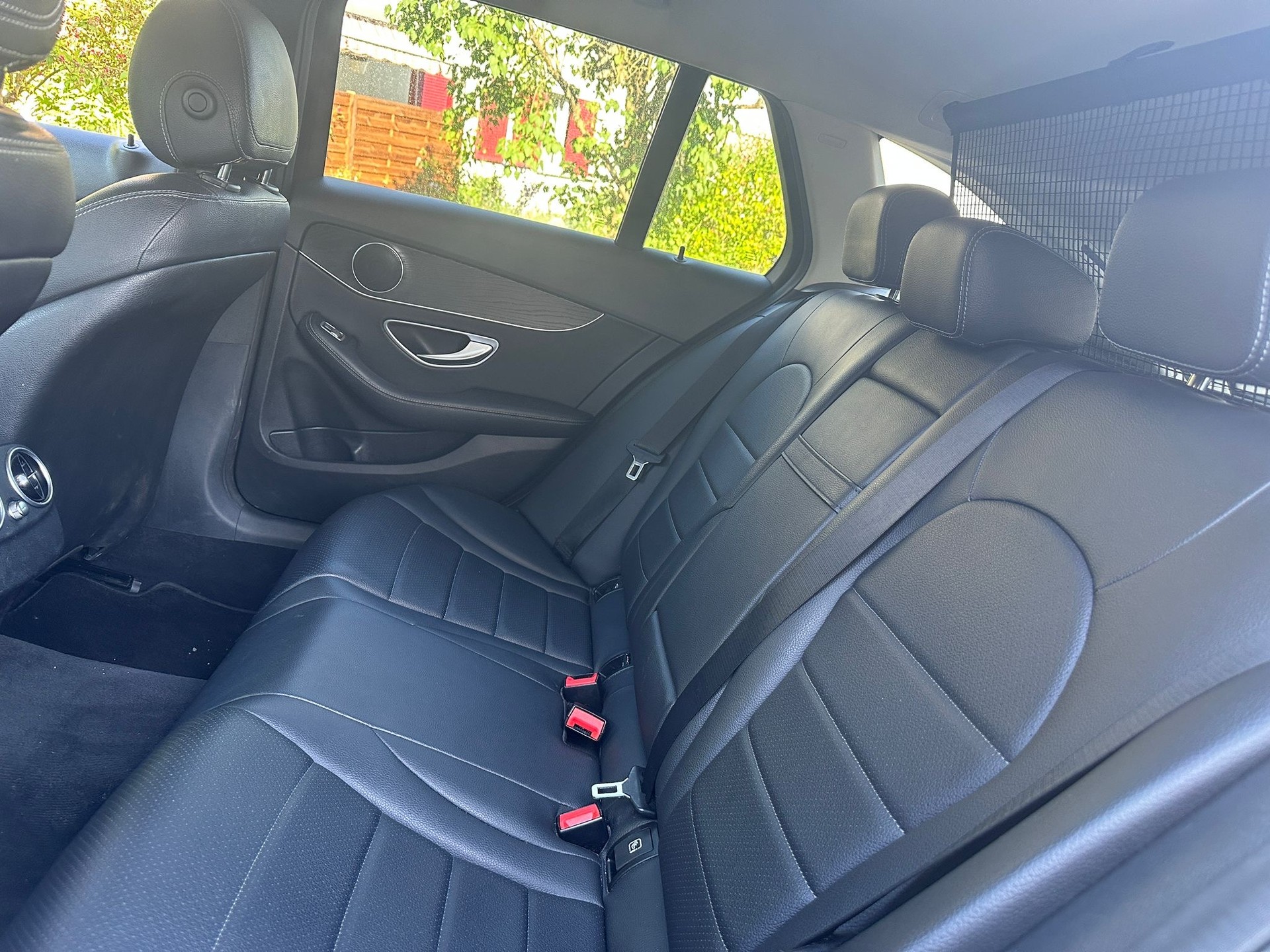 MERCEDES-BENZ C 220 d Avantgarde 4Matic 9G-Tronic-image-5
