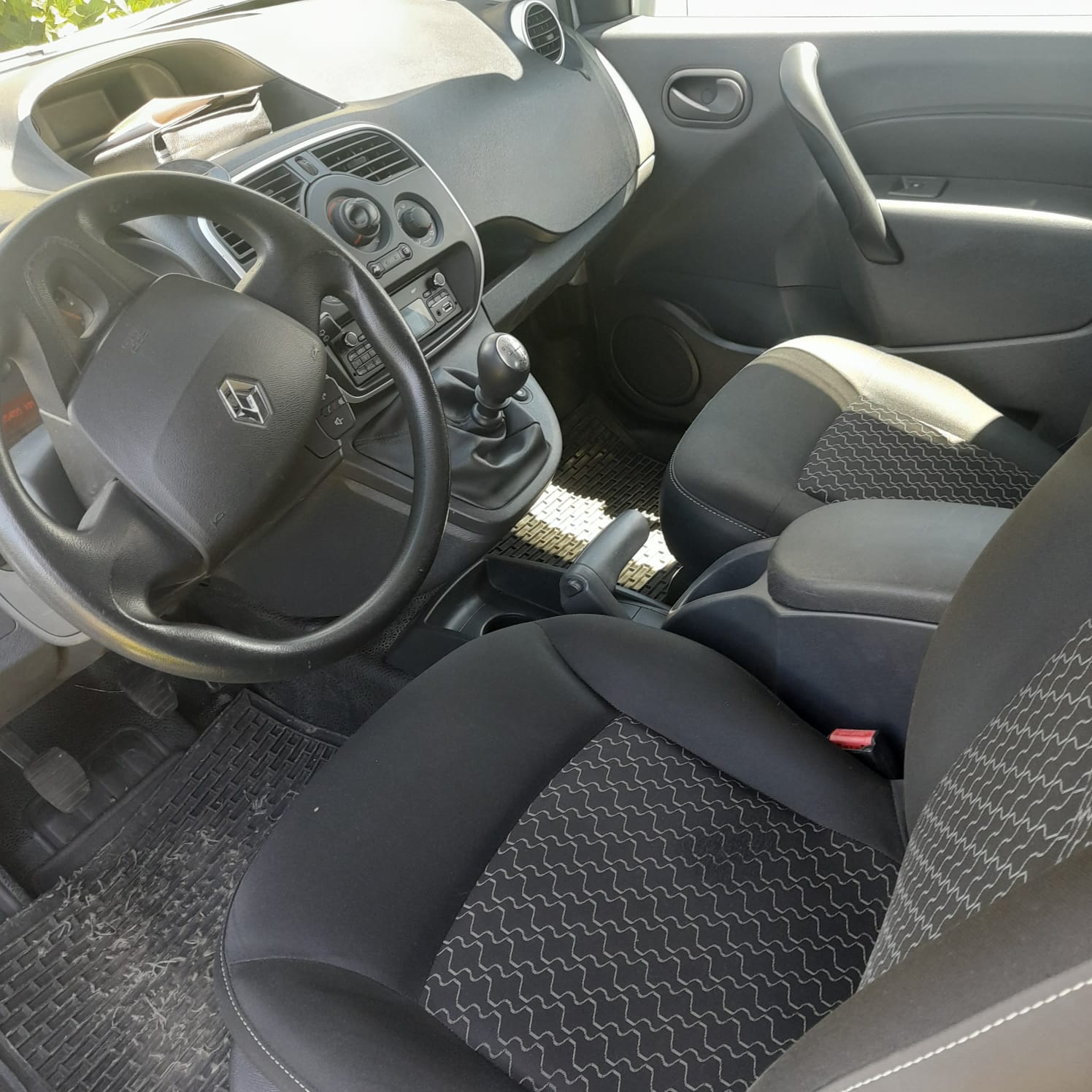 RENAULT Kangoo Medium dCi 110 Business-image-3